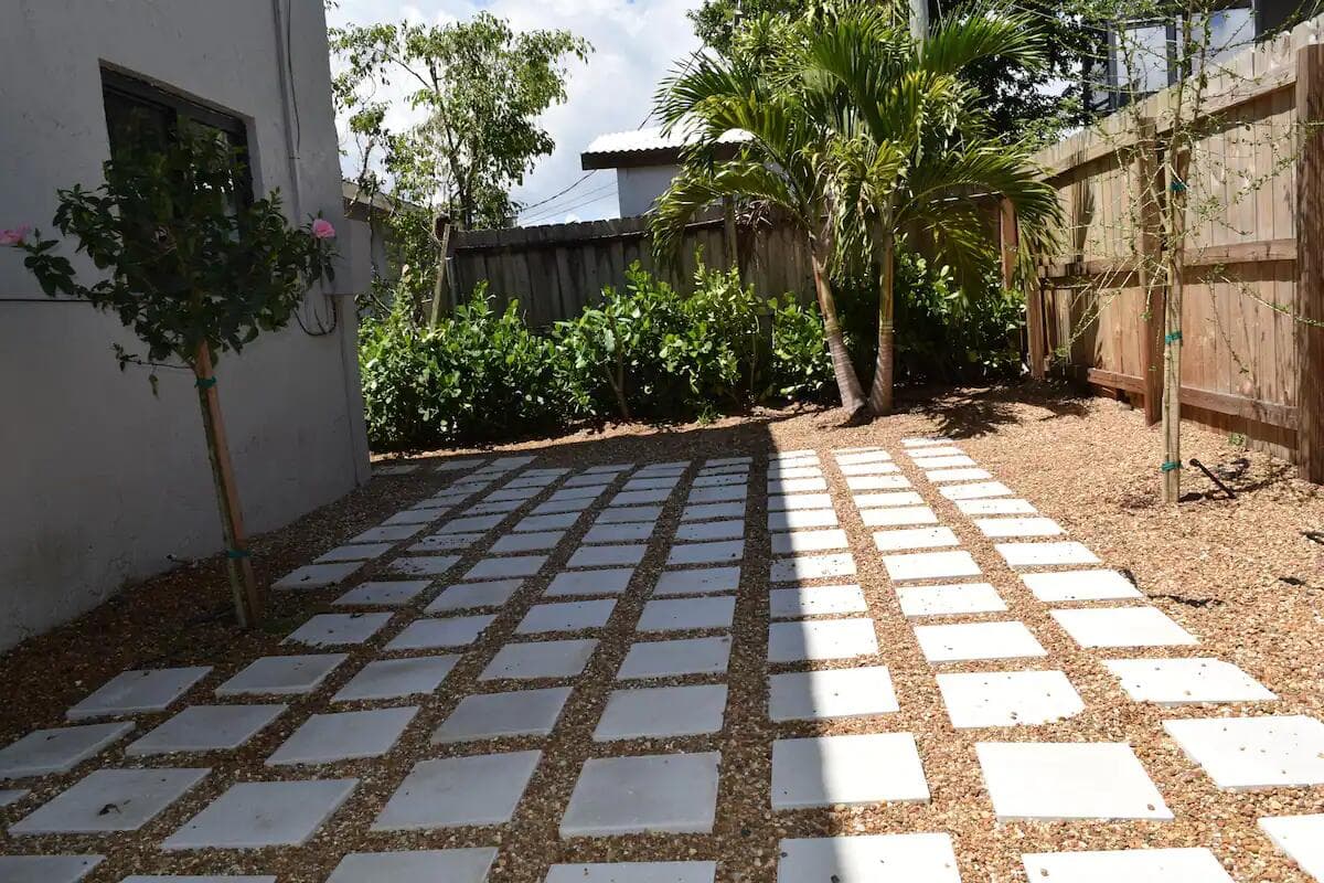 523 SE 20th Court 5, Boynton Beach, FL 33435 16