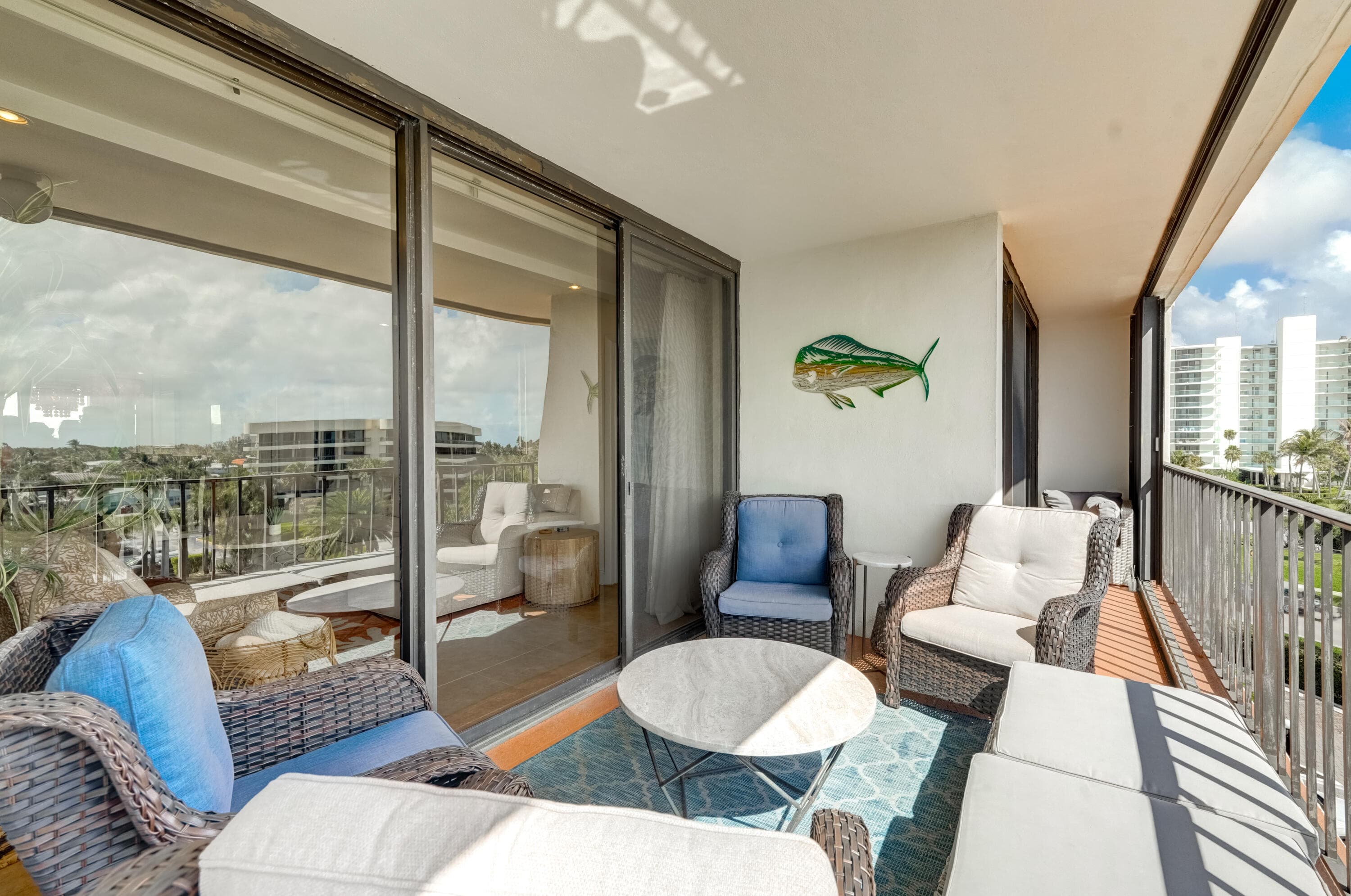 225 Beach Road 503, Tequesta, FL 33469 2