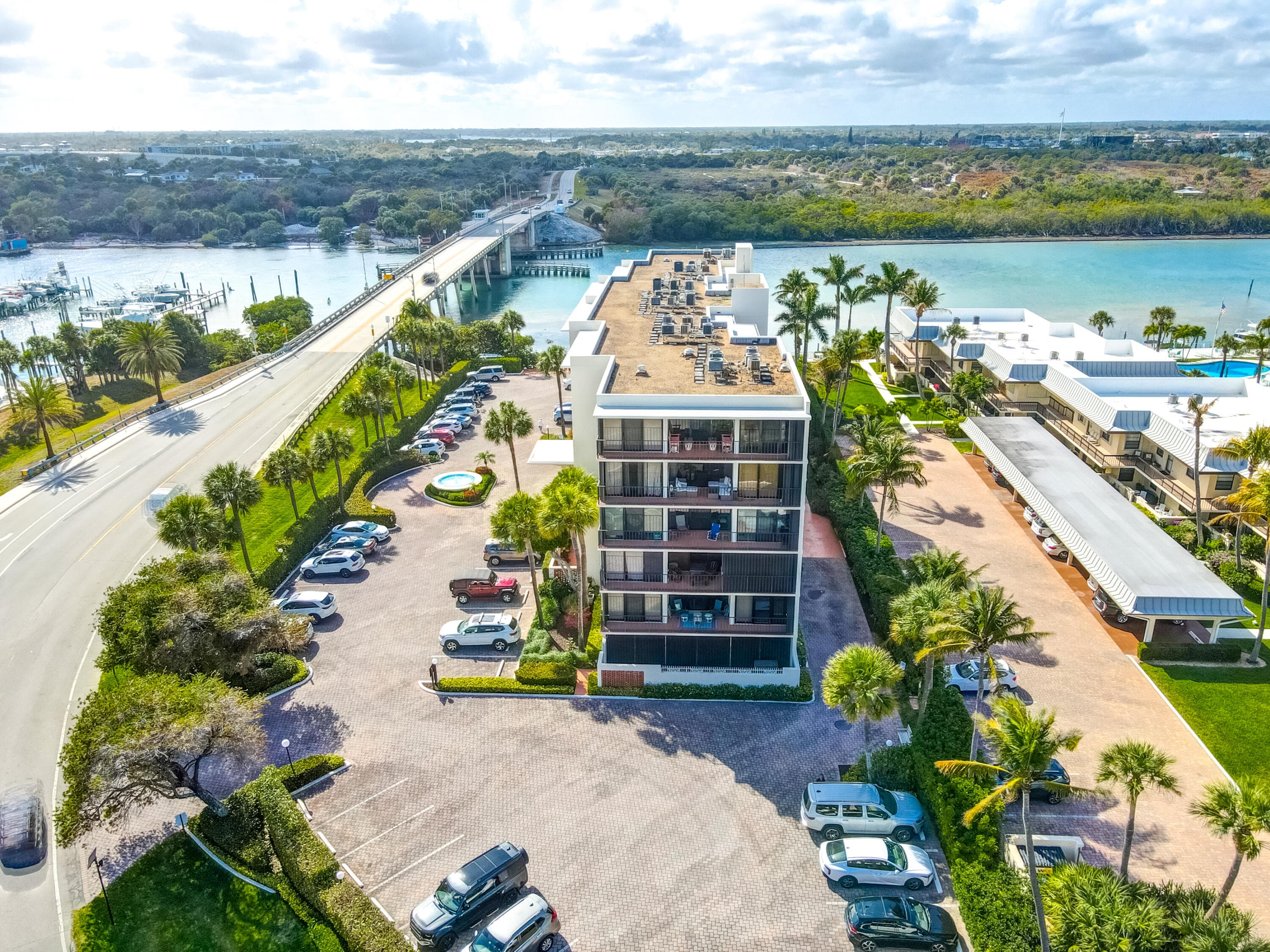 225 Beach Road 503, Tequesta, FL 33469 20