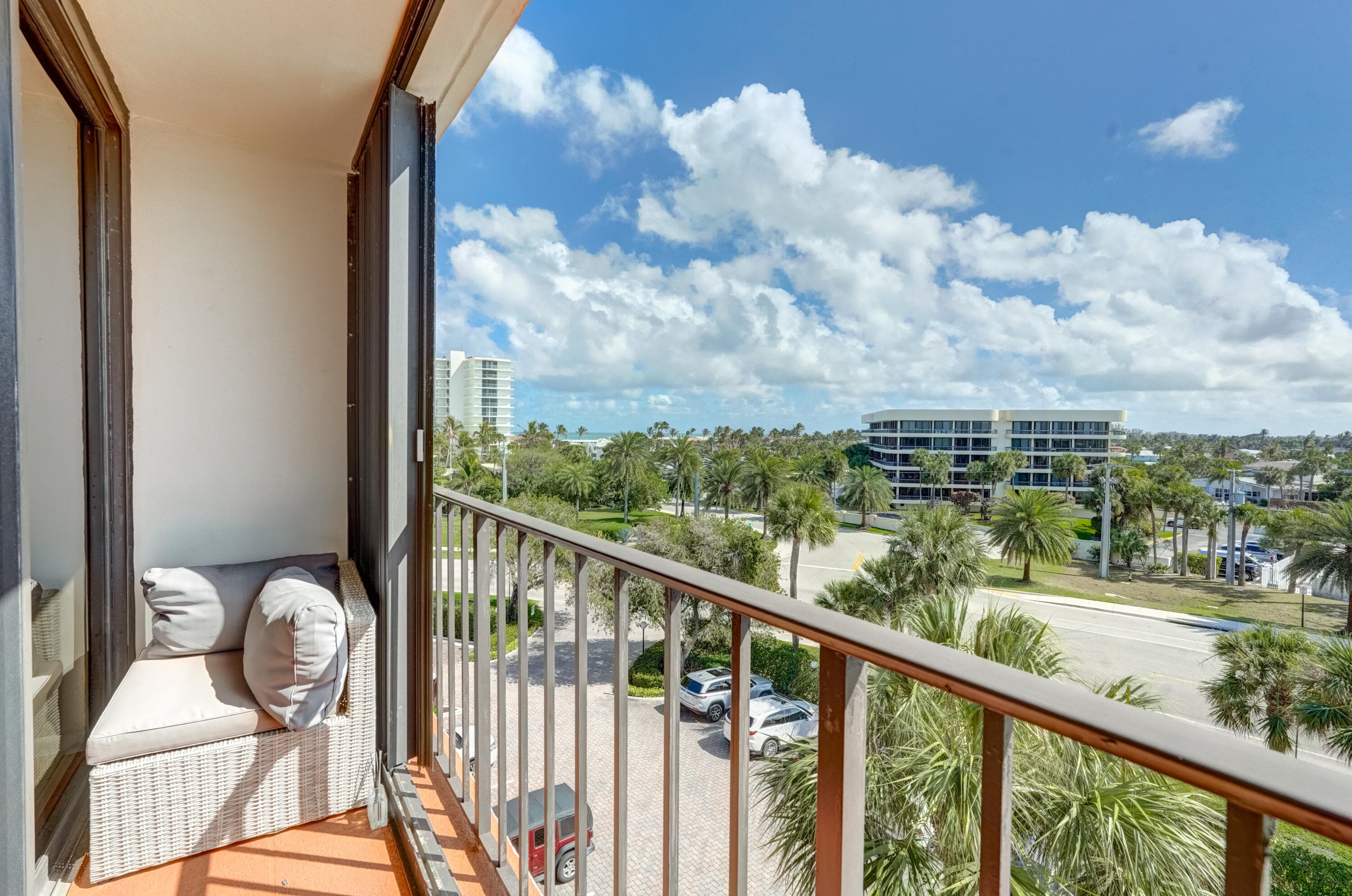 225 Beach Road 503, Tequesta, FL 33469 28