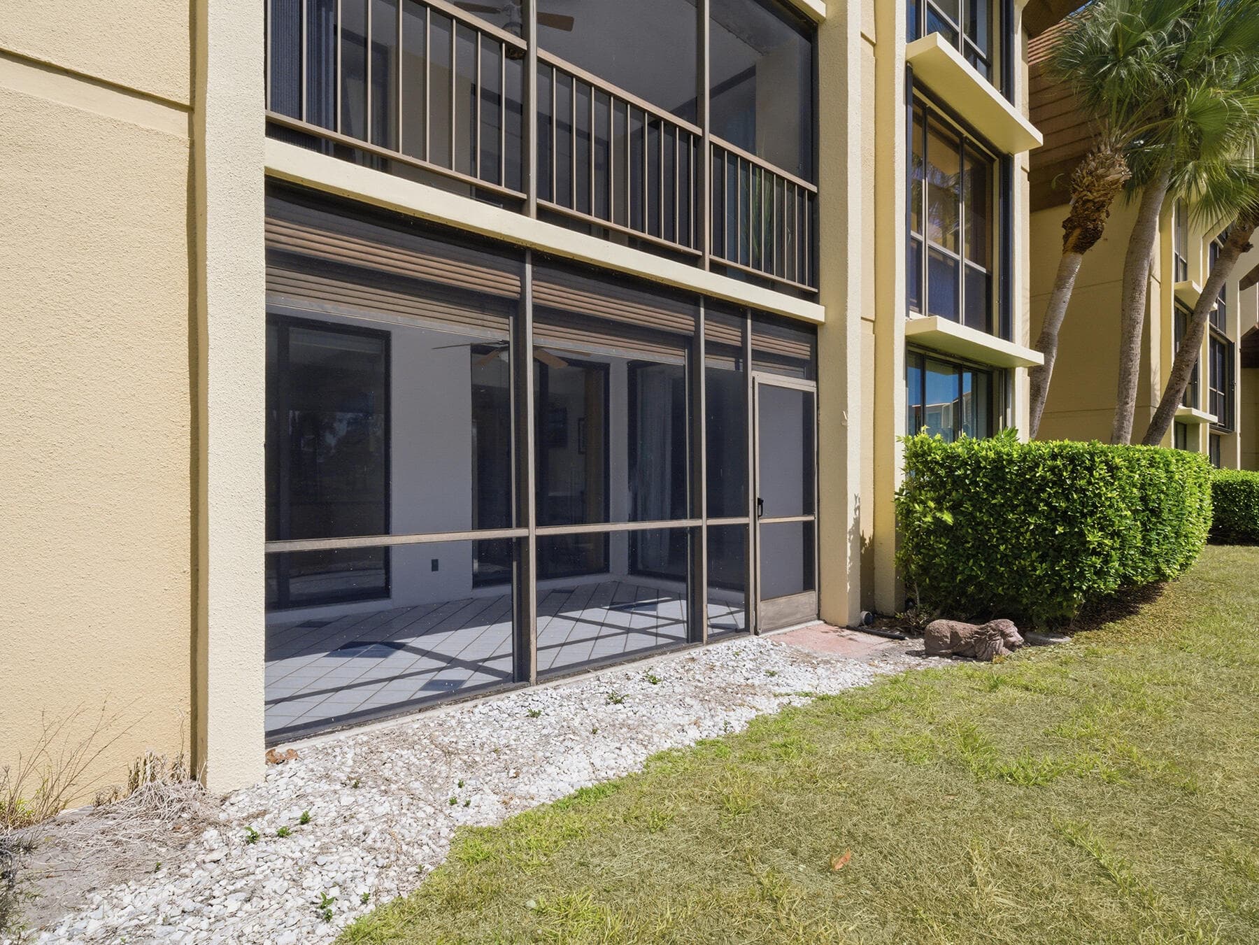 5390 Woodland Lakes Drive 104, Palm Beach Gardens, FL 33418 17