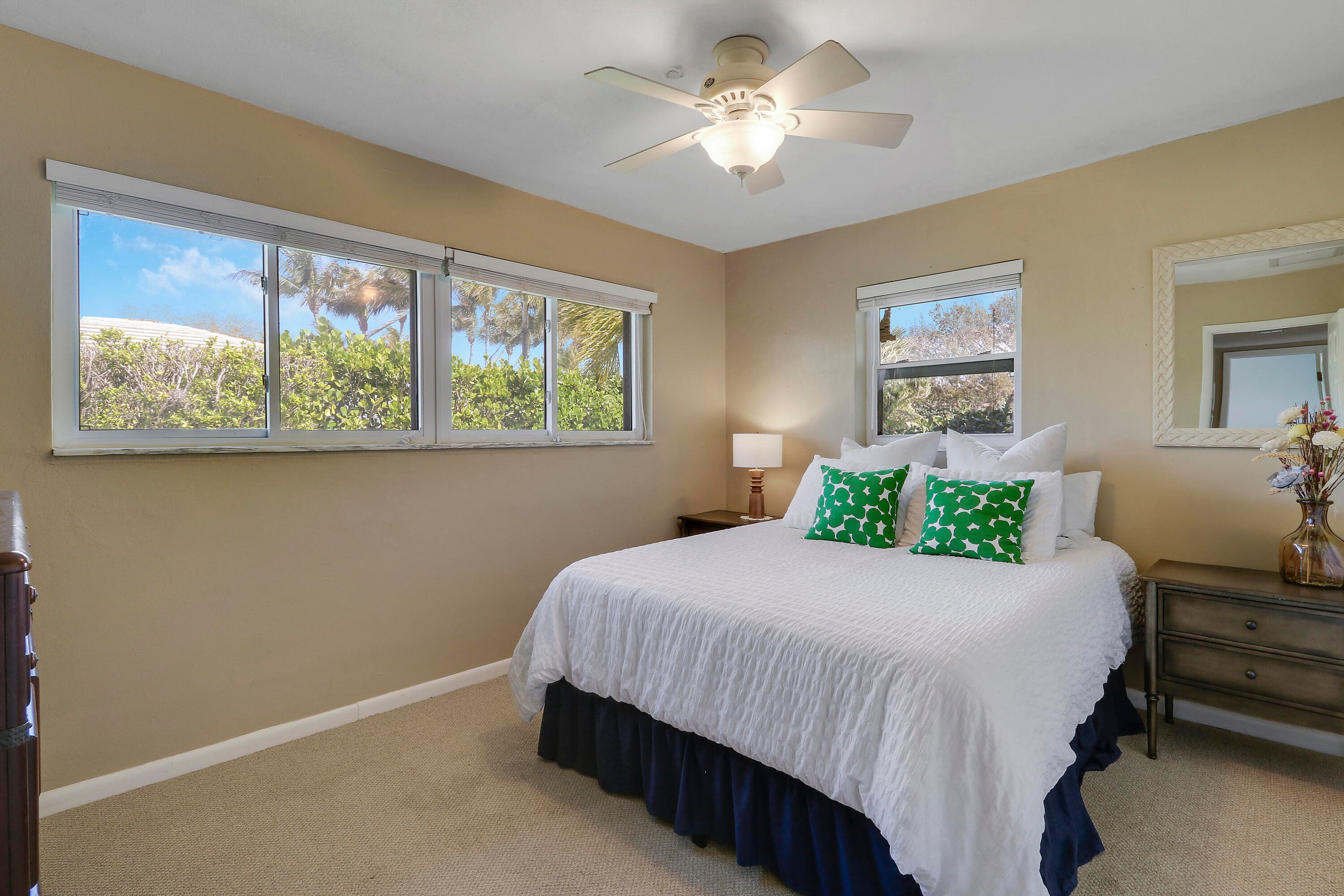 856 Country Club Drive, North Palm Beach, FL 33408 17