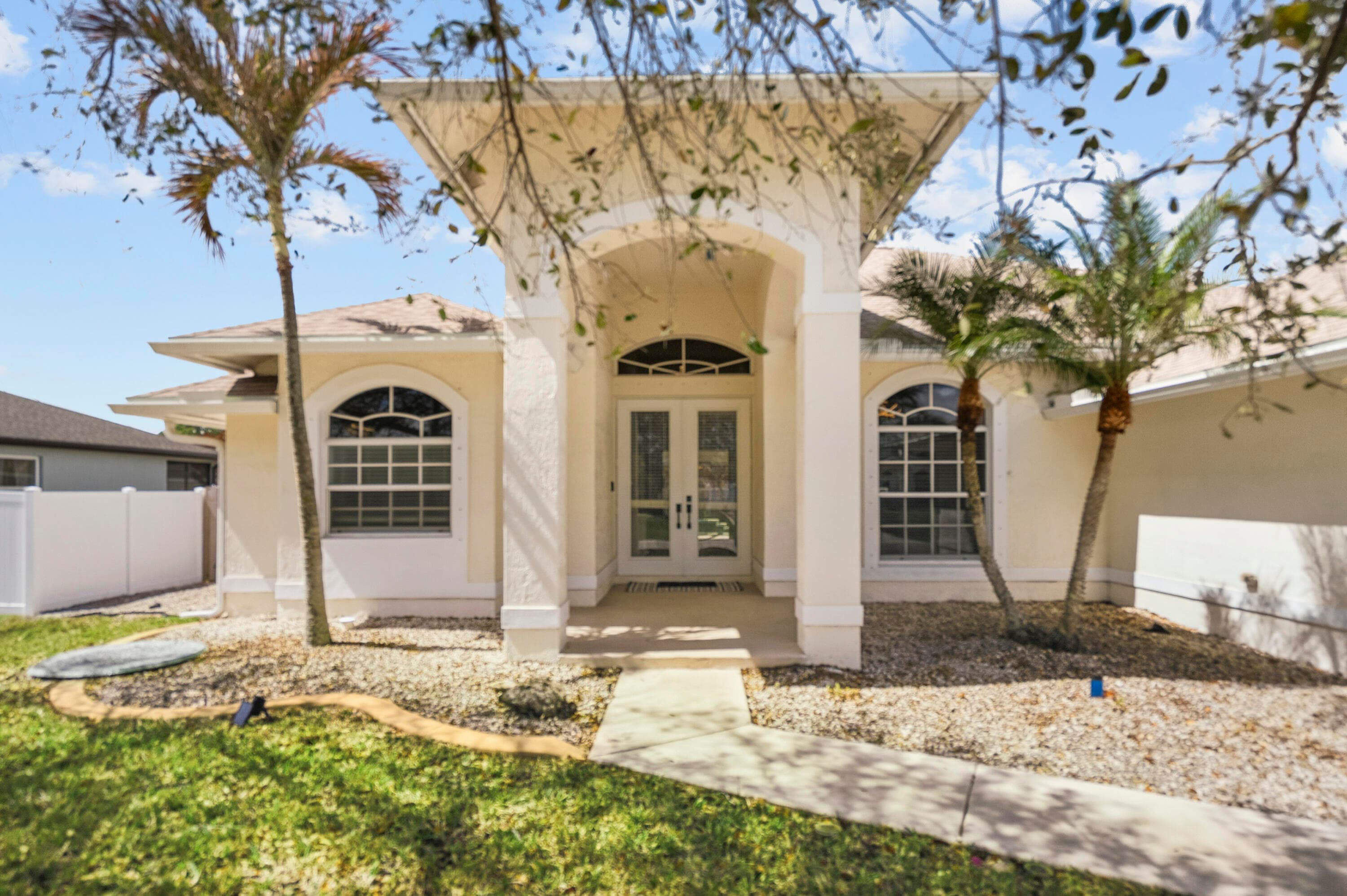 2526 SW Abney Street, Port St. Lucie, FL 34953 38