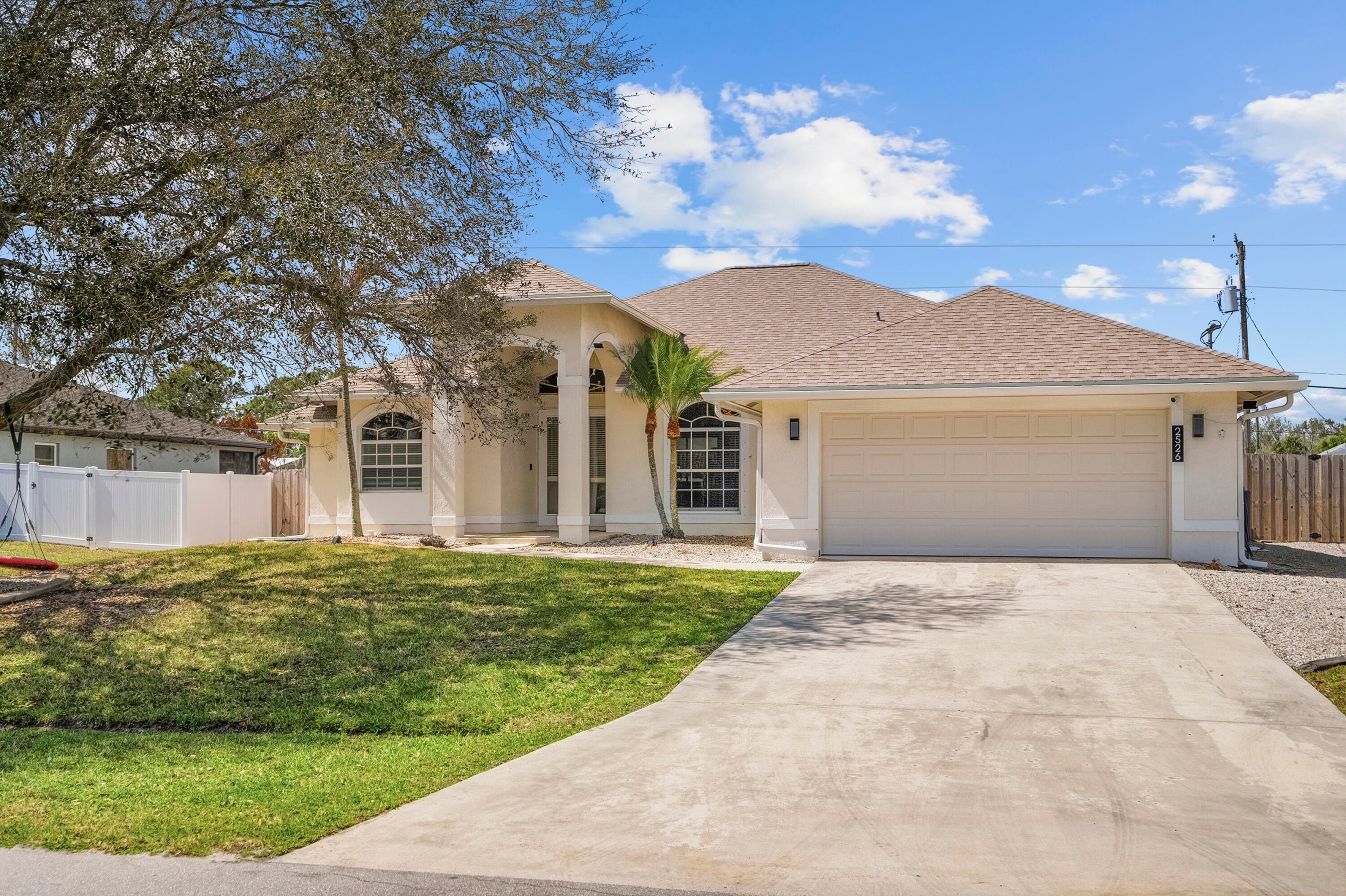 2526 SW Abney Street, Port St. Lucie, FL 34953 39