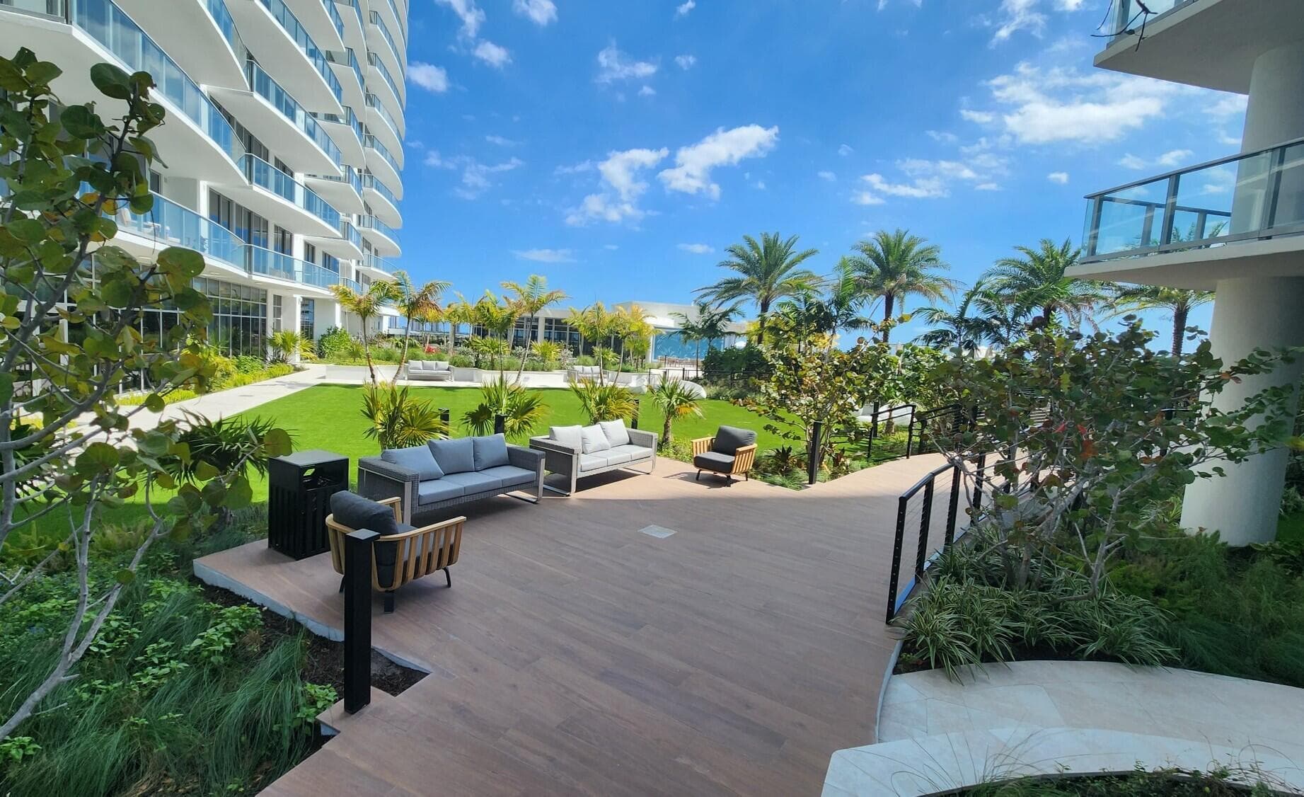 220 Lake Shore Drive 2005, Lake Park, FL 33403 58