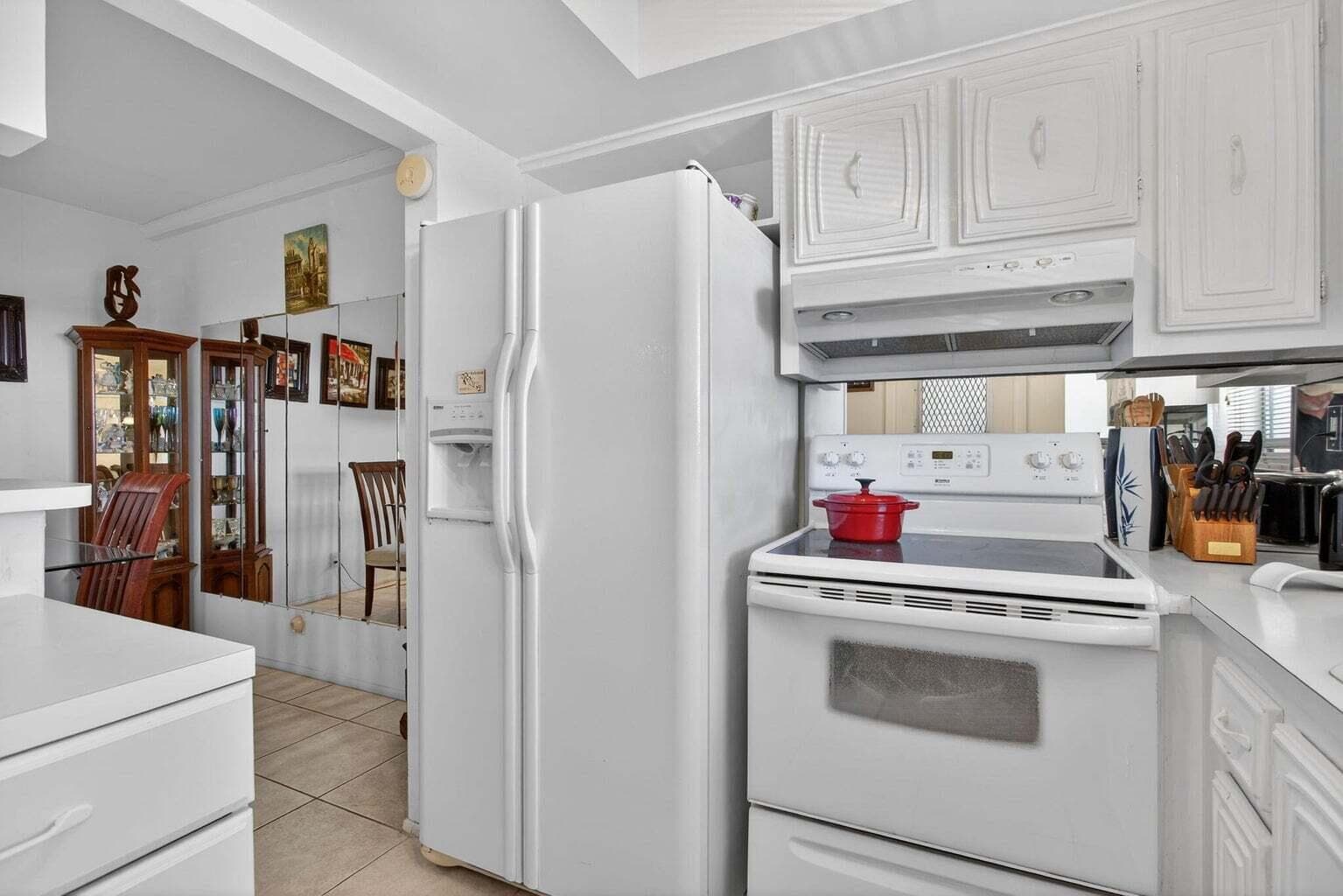 100 SE 6th Avenue 303, Pompano Beach, FL 33060 19