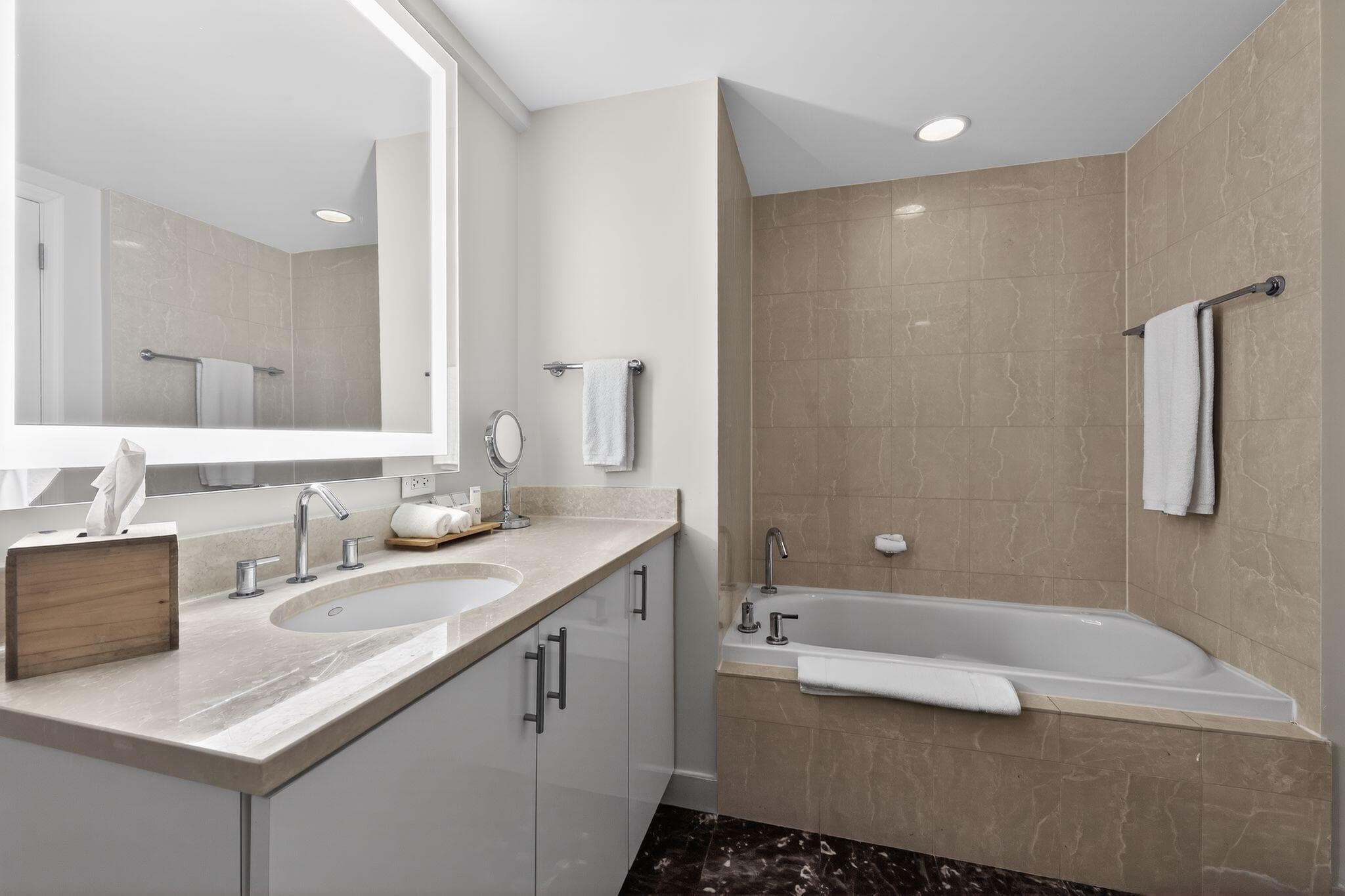 505 N Fort Lauderdale Beach Boulevard 1512, Fort Lauderdale, FL 33304 20