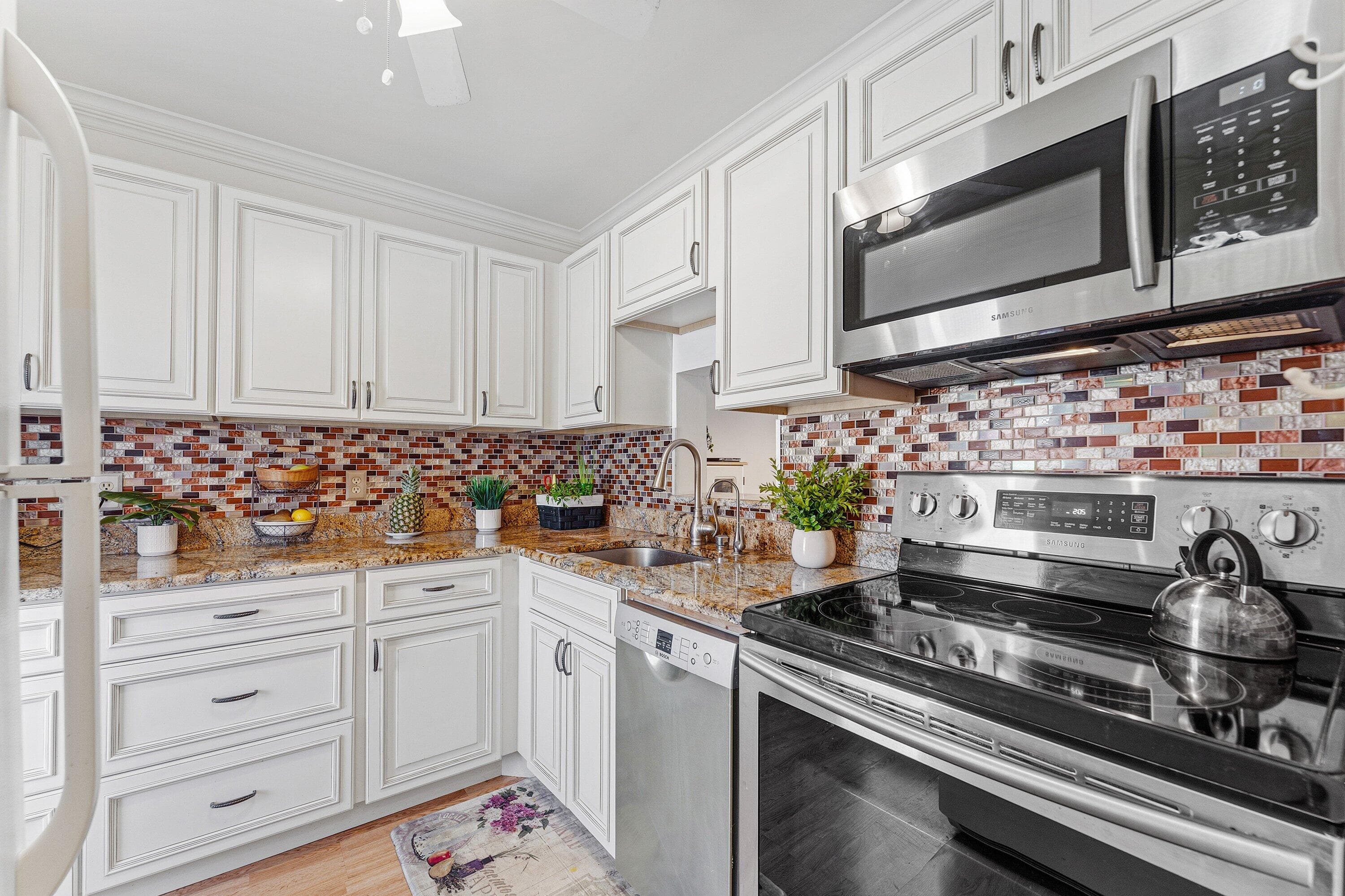 2191 NE 1st Court 202, Boynton Beach, FL 33435 8