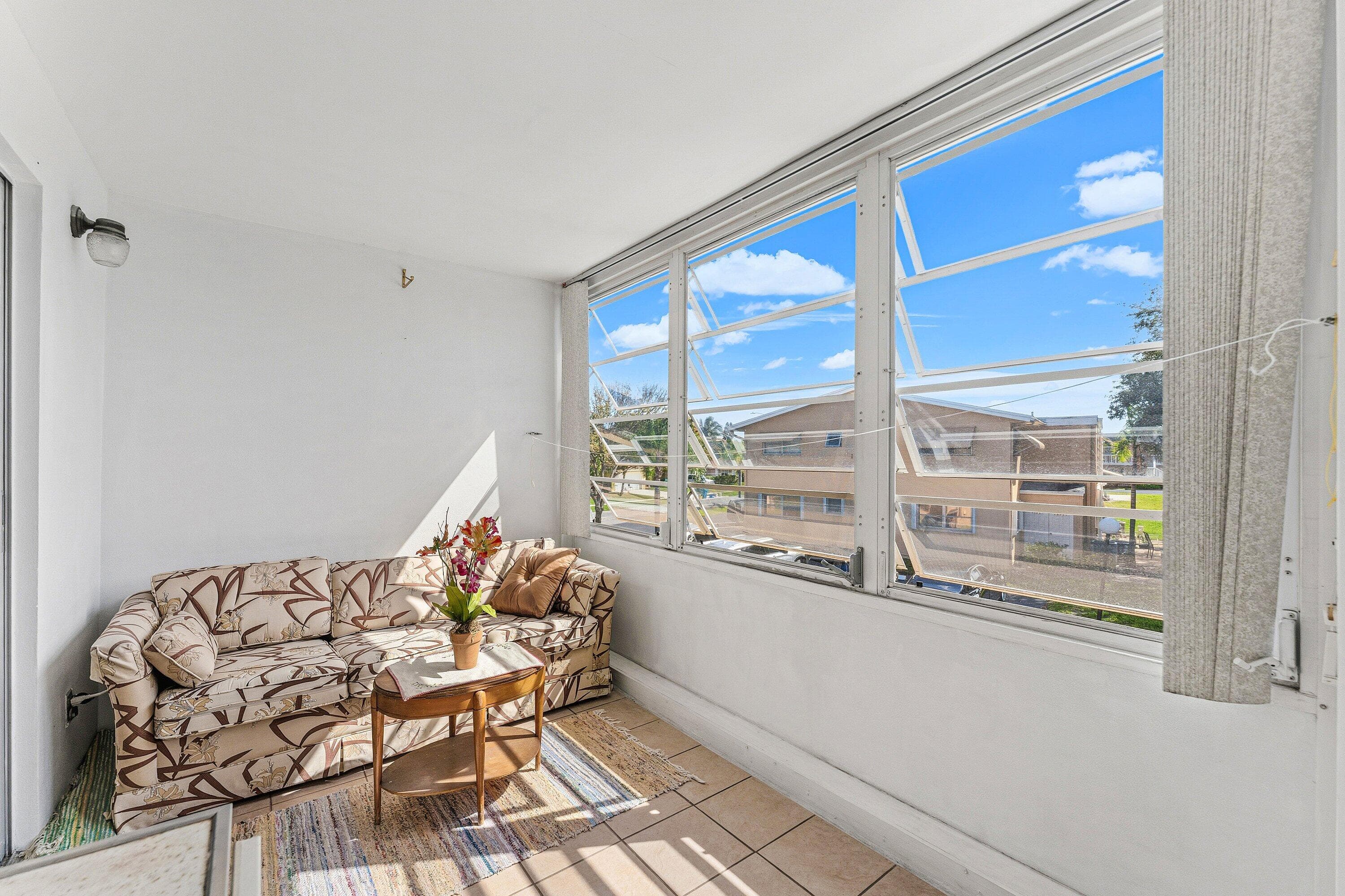2191 NE 1st Court 202, Boynton Beach, FL 33435 23