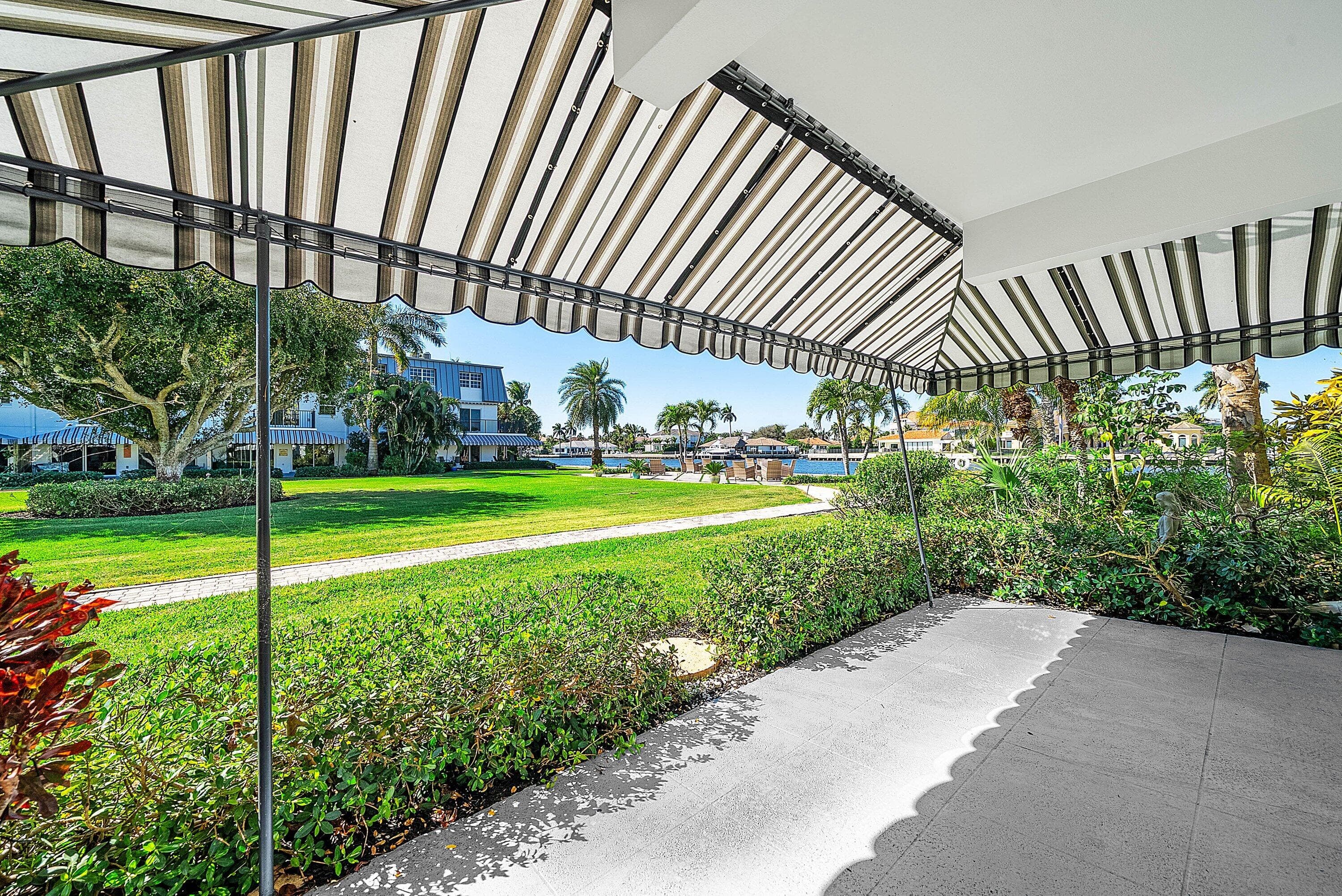 2000 S Ocean Boulevard Y1, Delray Beach, FL 33483 29
