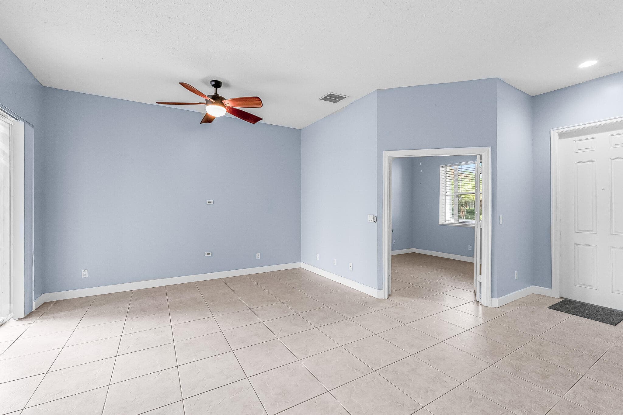 615 NE Canoe Park Circle, Port St. Lucie, FL 34983 4