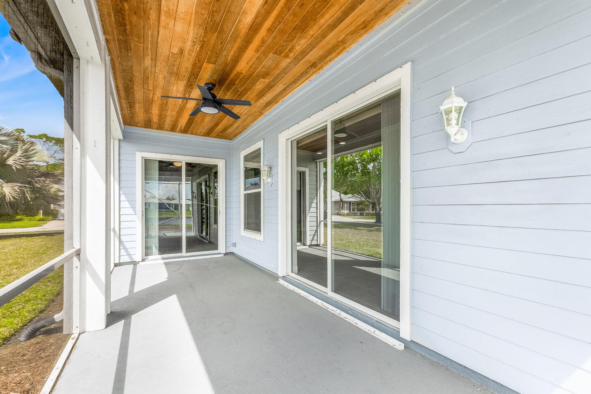 615 NE Canoe Park Circle, Port St. Lucie, FL 34983 24