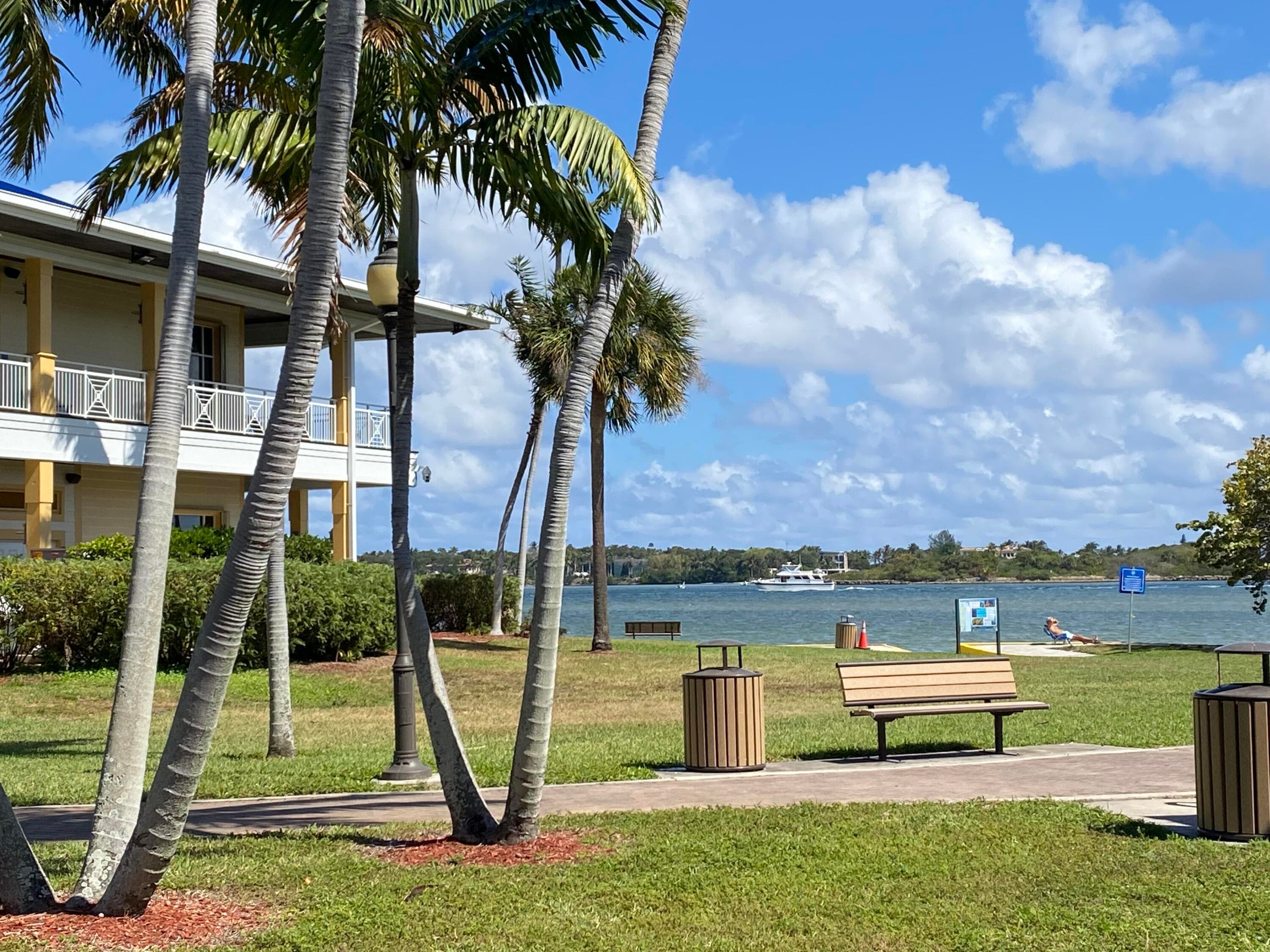 2191 NE 1st Court 202, Boynton Beach, FL 33435 38