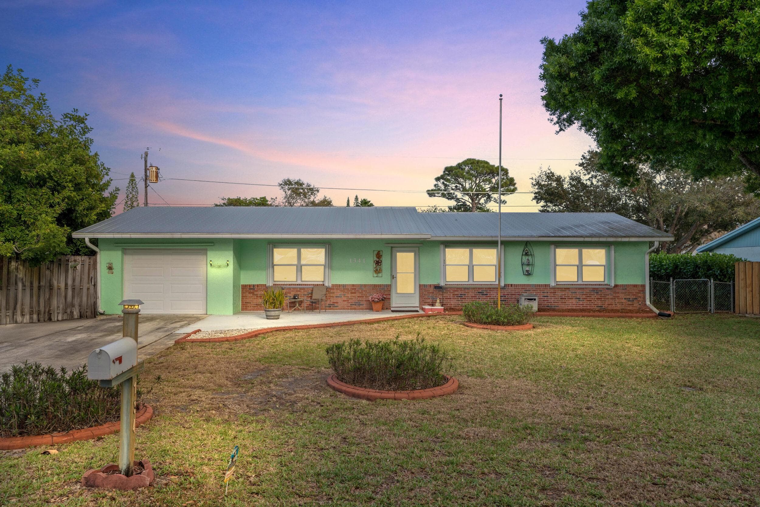 1341 SE Seashell Lane, Stuart, FL 34996 2