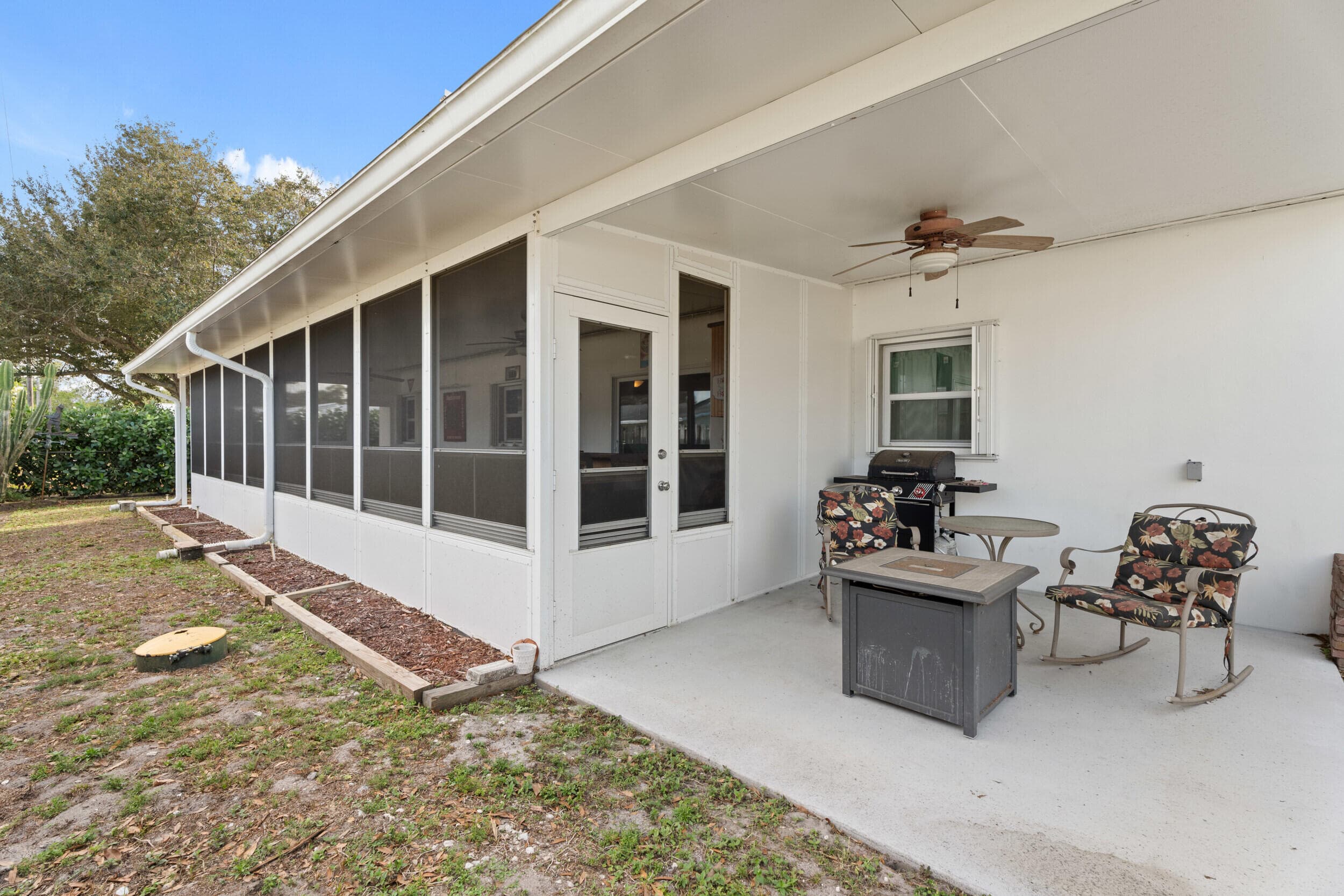 1341 SE Seashell Lane, Stuart, FL 34996 23