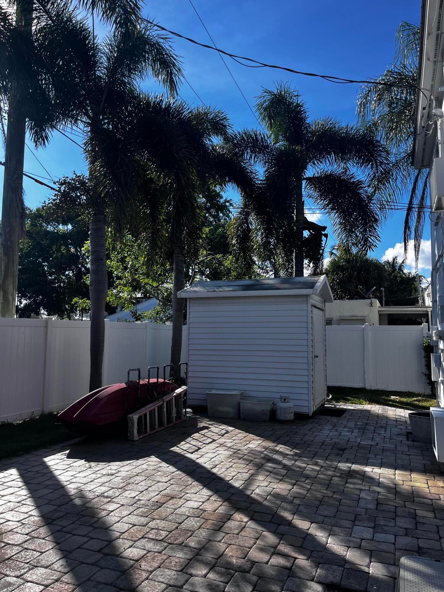 224 Conniston Road 2, West Palm Beach, FL 33405 15
