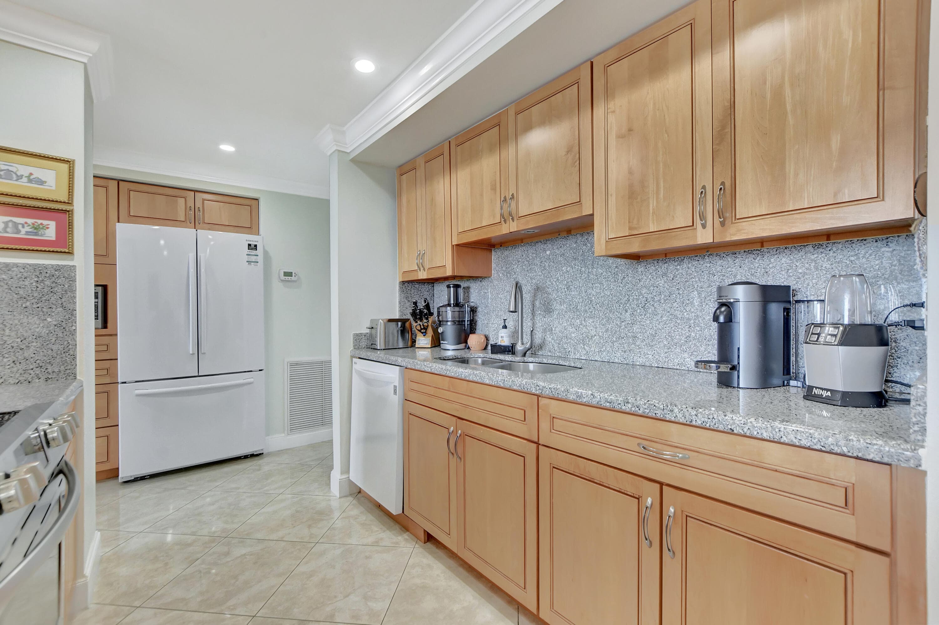 2121 N Ocean Boulevard 1405e, Boca Raton, FL 33431 12