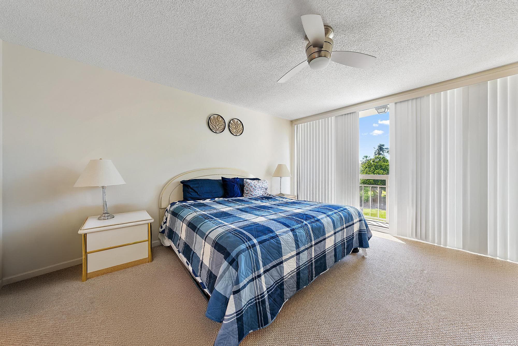 2761 Village Boulevard 303, West Palm Beach, FL 33409 12