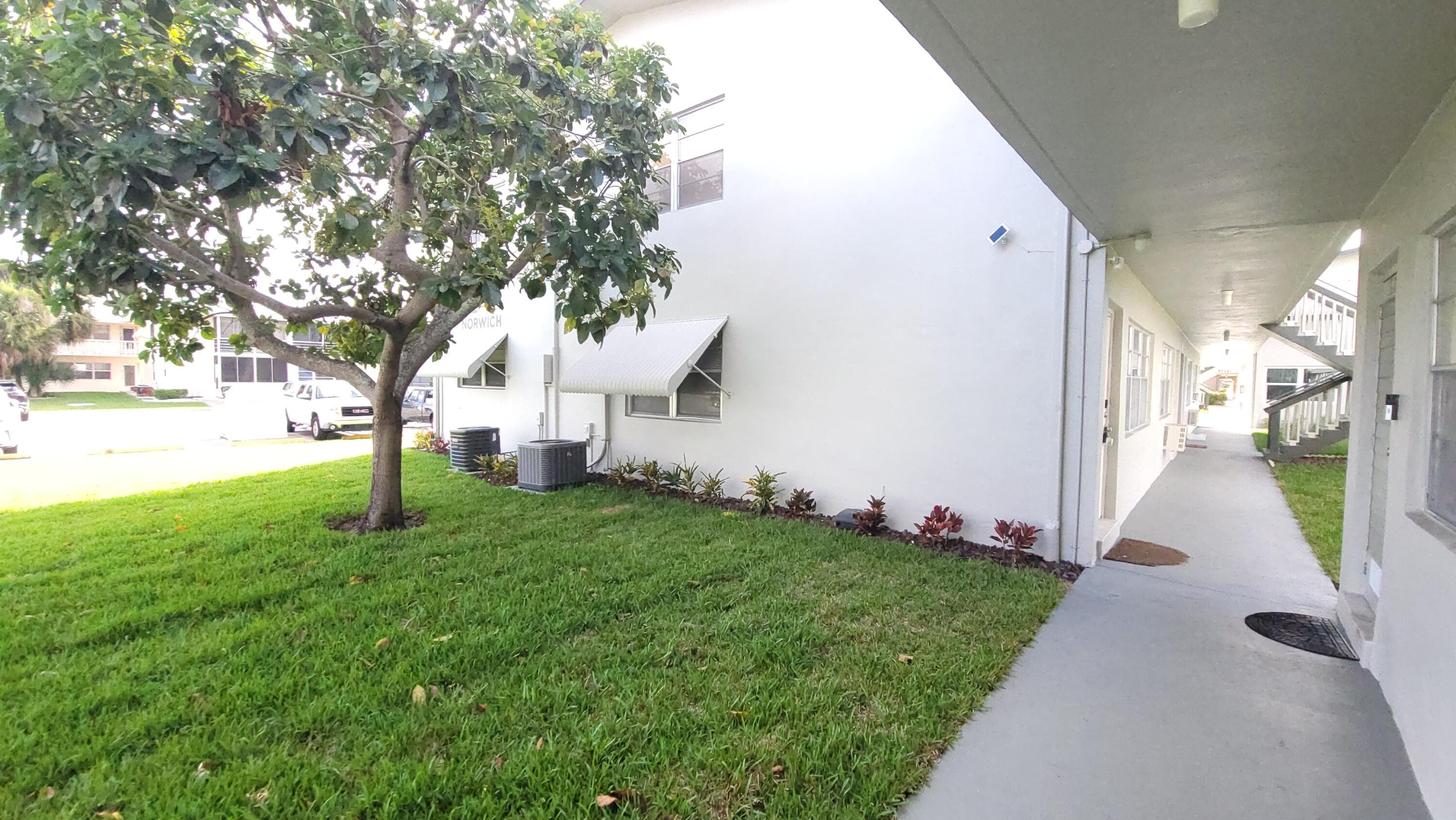248 Norwich K, West Palm Beach, FL 33417 22