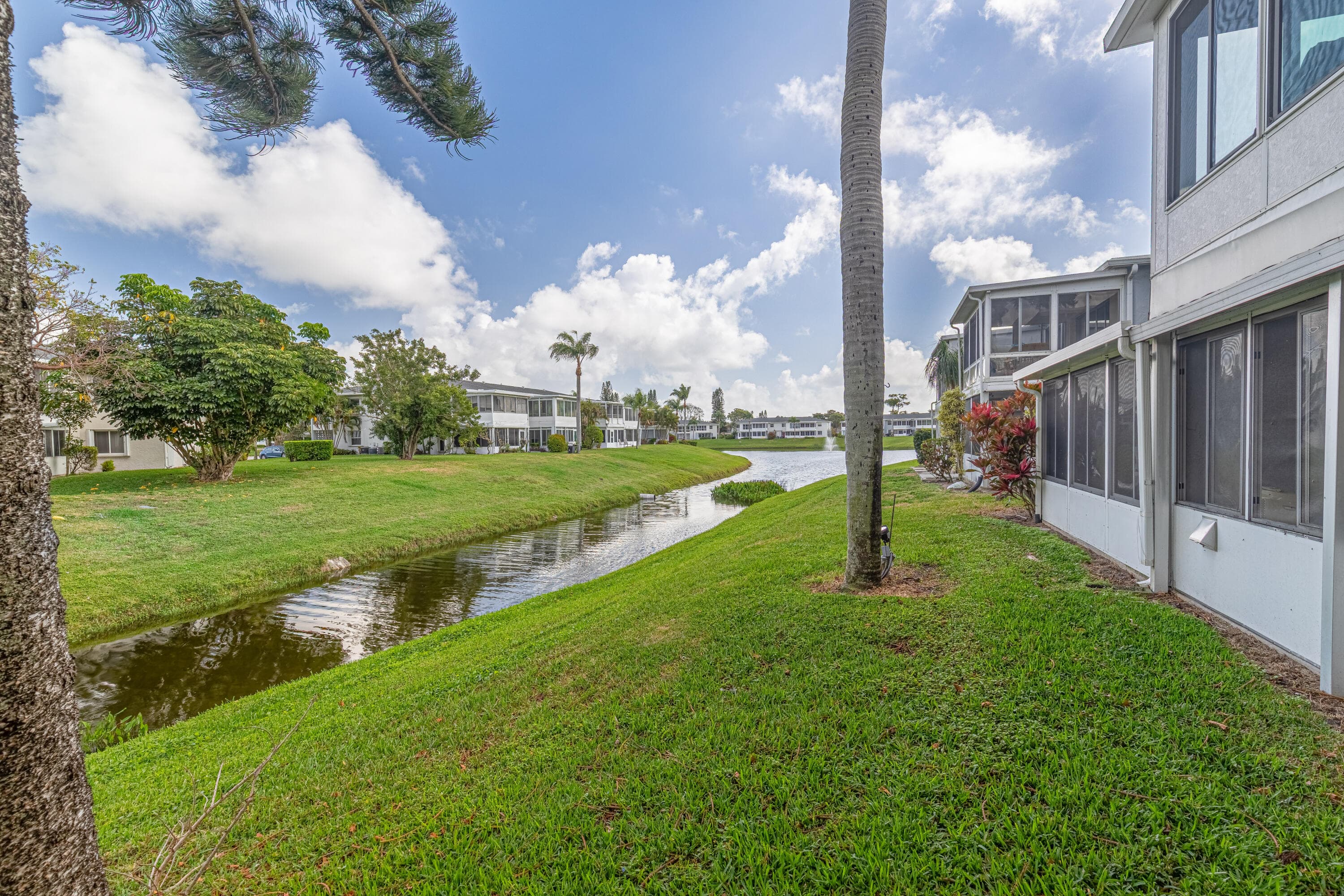2901 SW 15th Street 102, Delray Beach, FL 33445 28