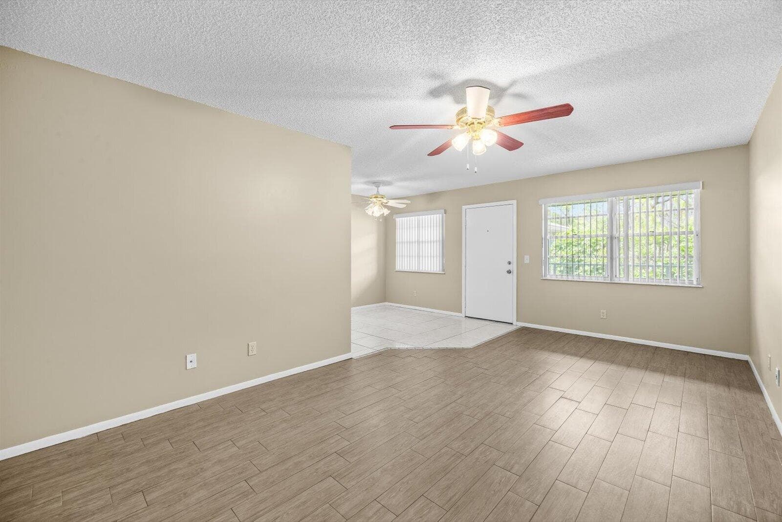 29 Lake Vista Trail Trail 205, Port St. Lucie, FL 34952 31