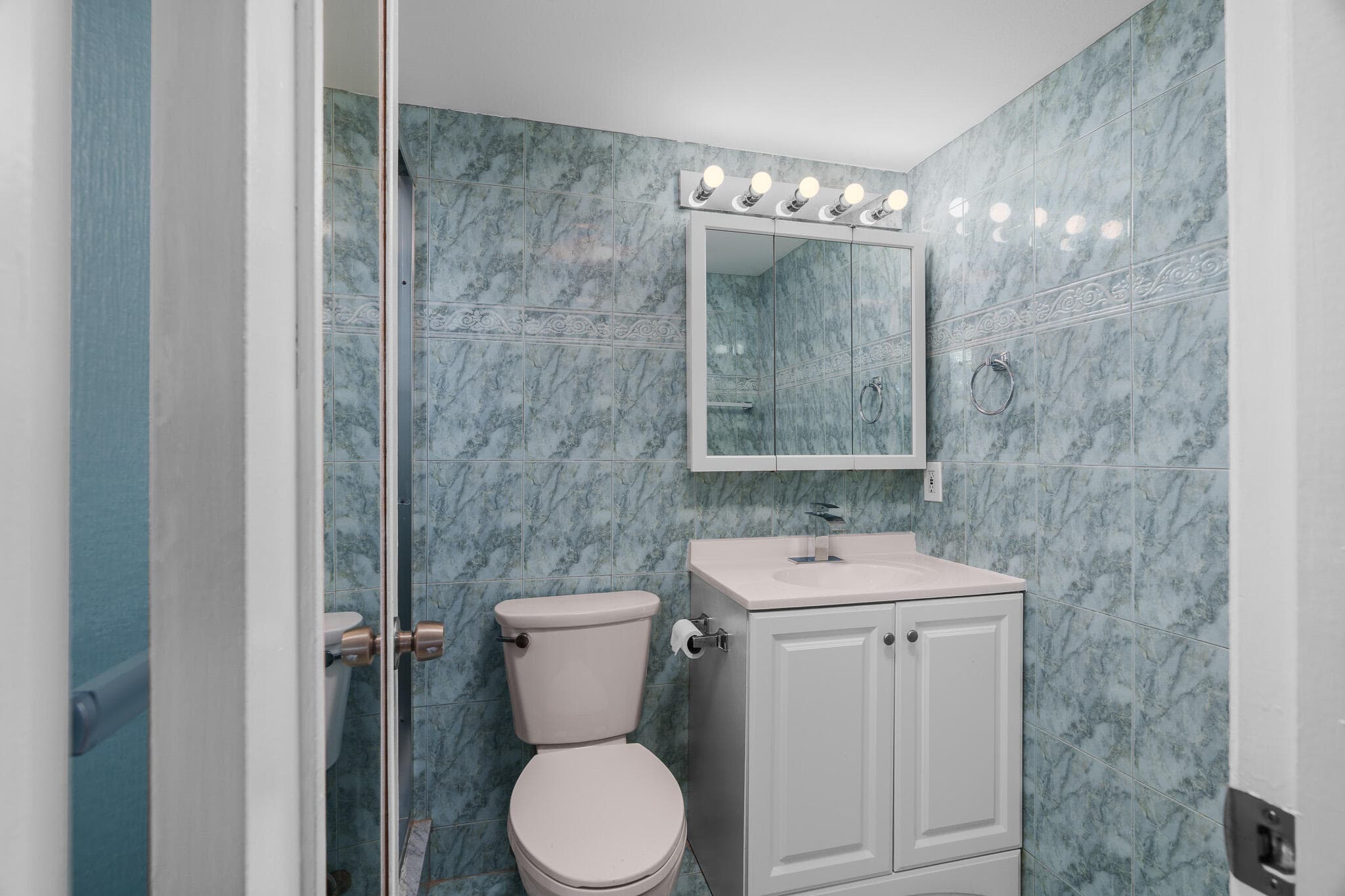 346 Windsor O, West Palm Beach, FL 33417 27