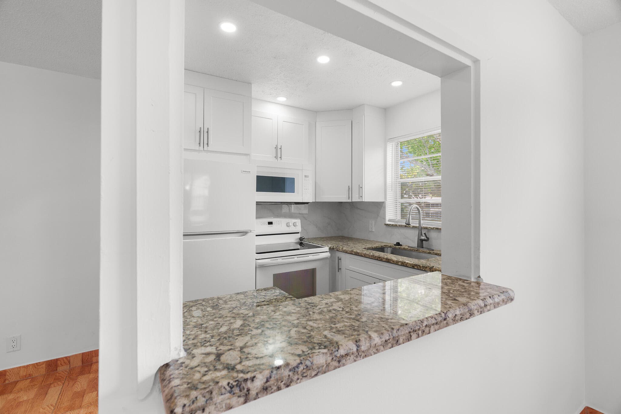 346 Windsor O, West Palm Beach, FL 33417 6
