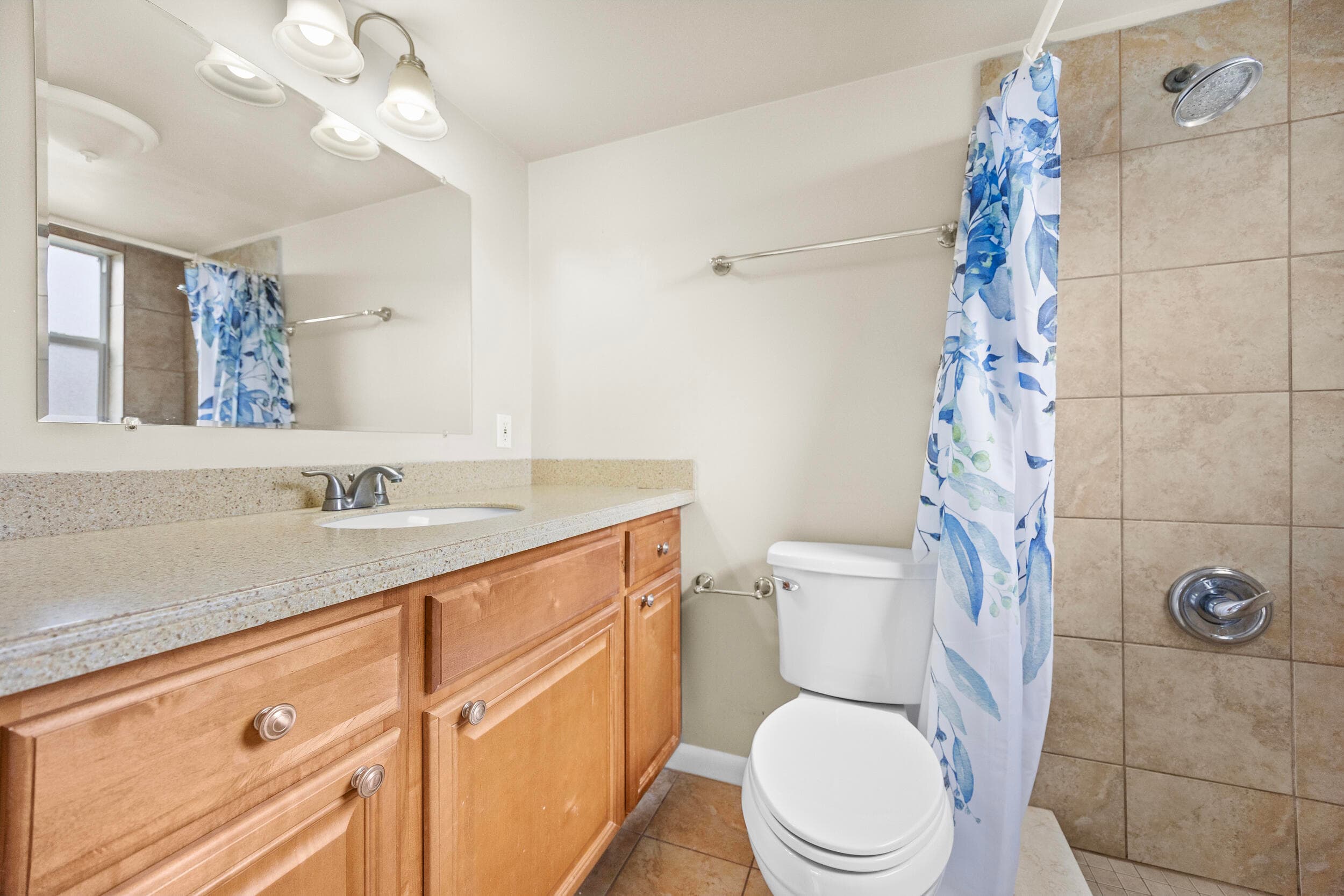 35 Sussex B, West Palm Beach, FL 33417 7
