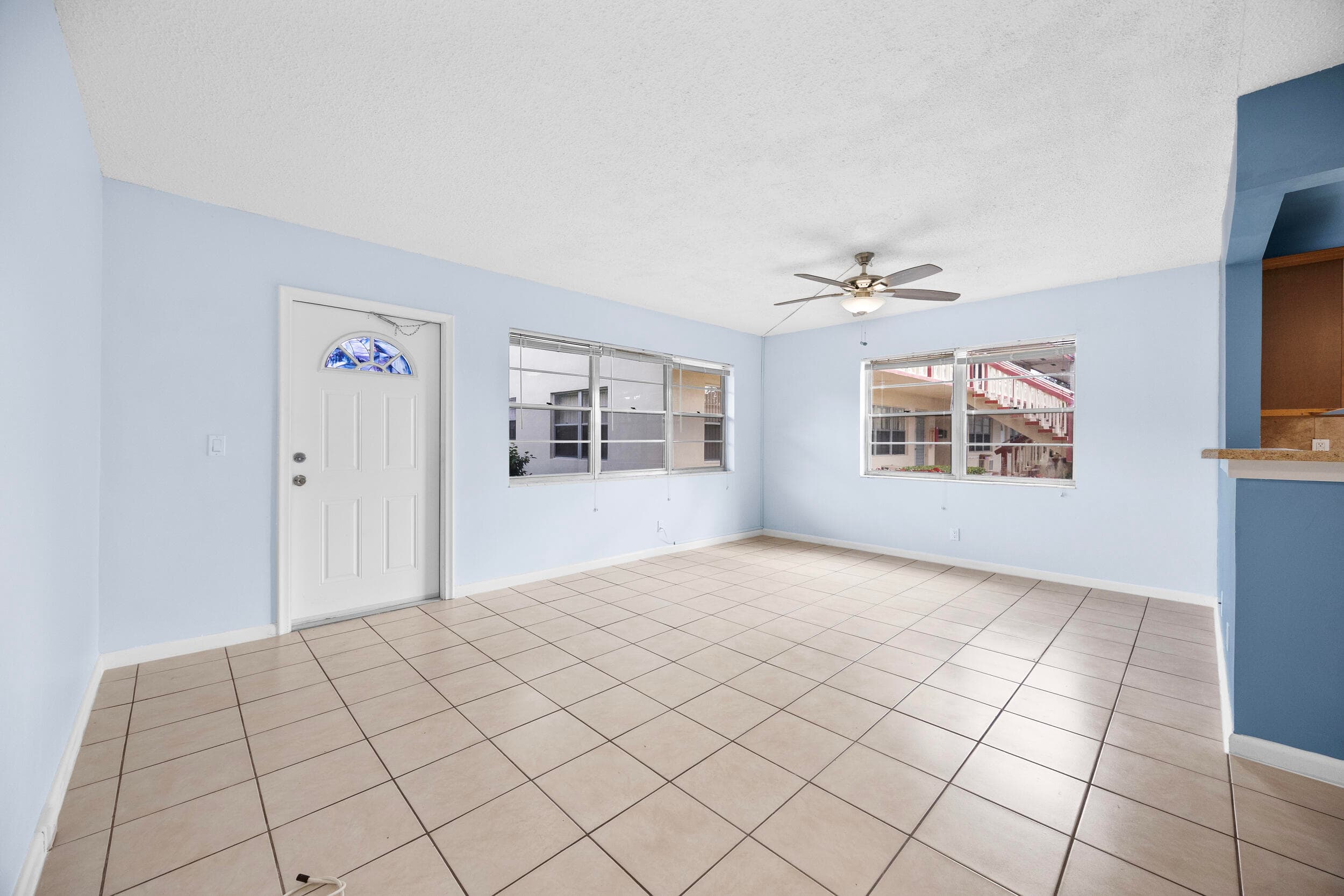 35 Sussex B, West Palm Beach, FL 33417 13