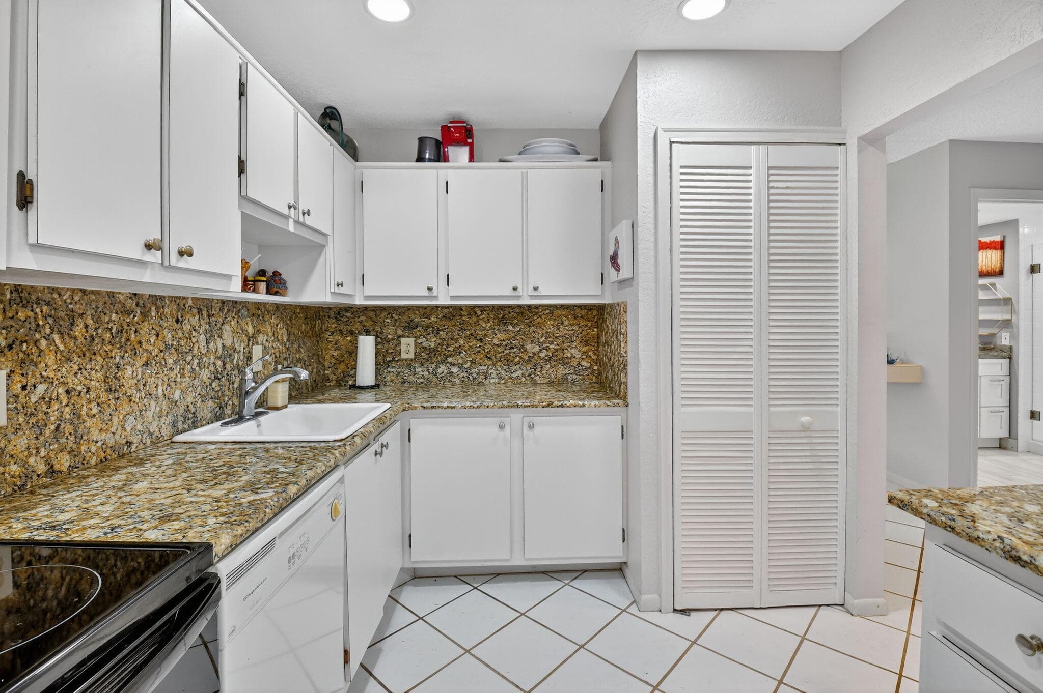 7 Southport Lane B, Boynton Beach, FL 33436 24