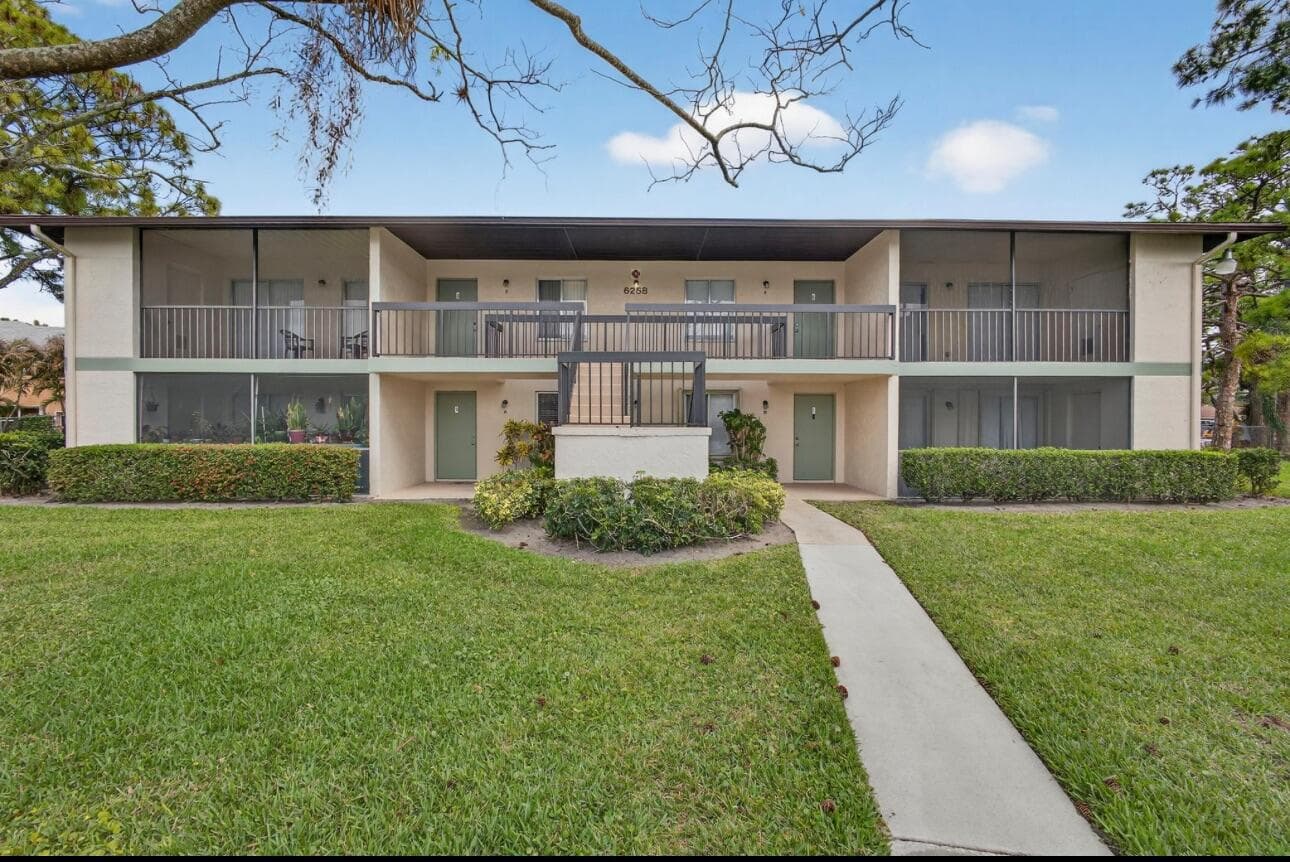 6258 Chasewood Drive C, Jupiter, FL 33458 24
