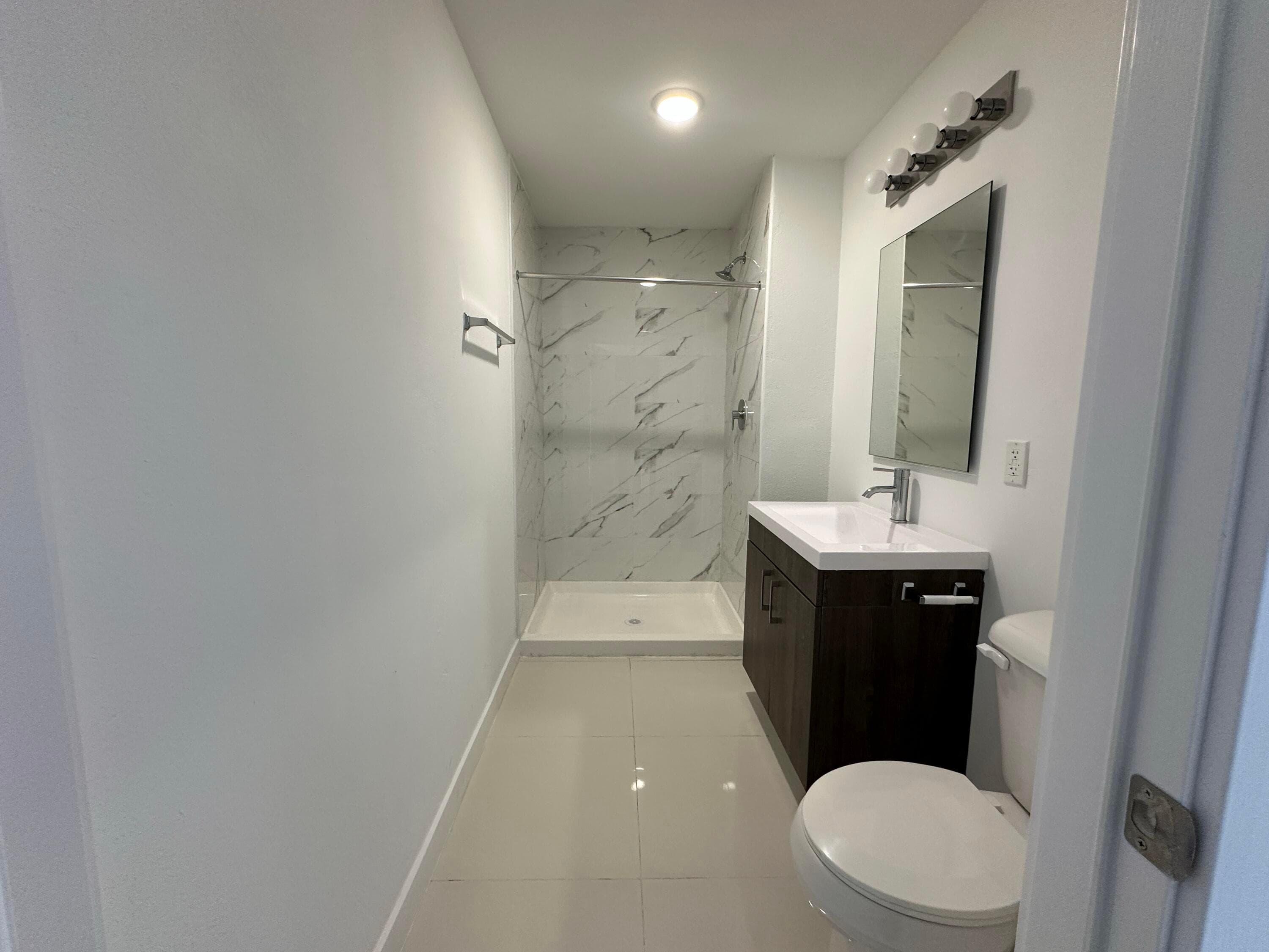25885 S Dixie Highway, Homestead, FL 33032 11
