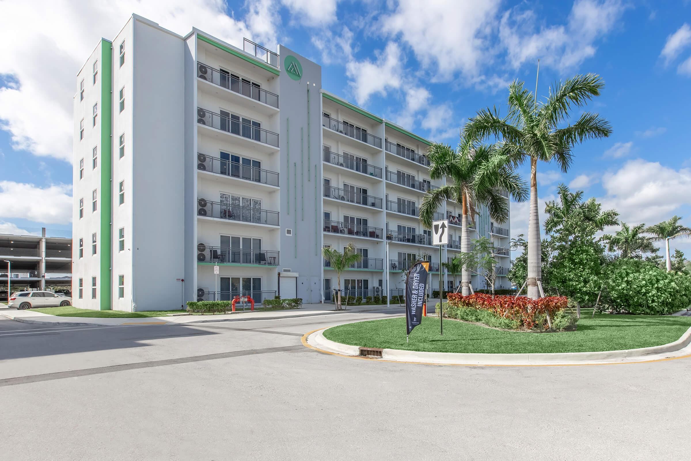 25885 S Dixie Highway, Homestead, FL 33032 3