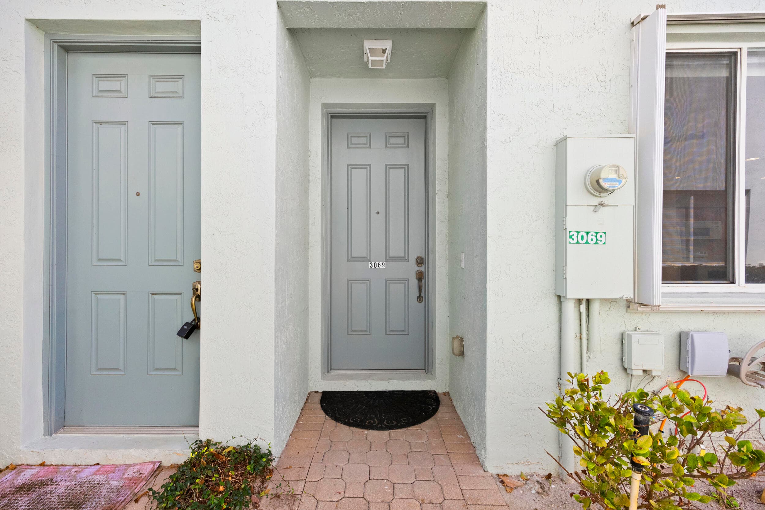3069 Laurel Ridge Circle, Riviera Beach, FL 33404