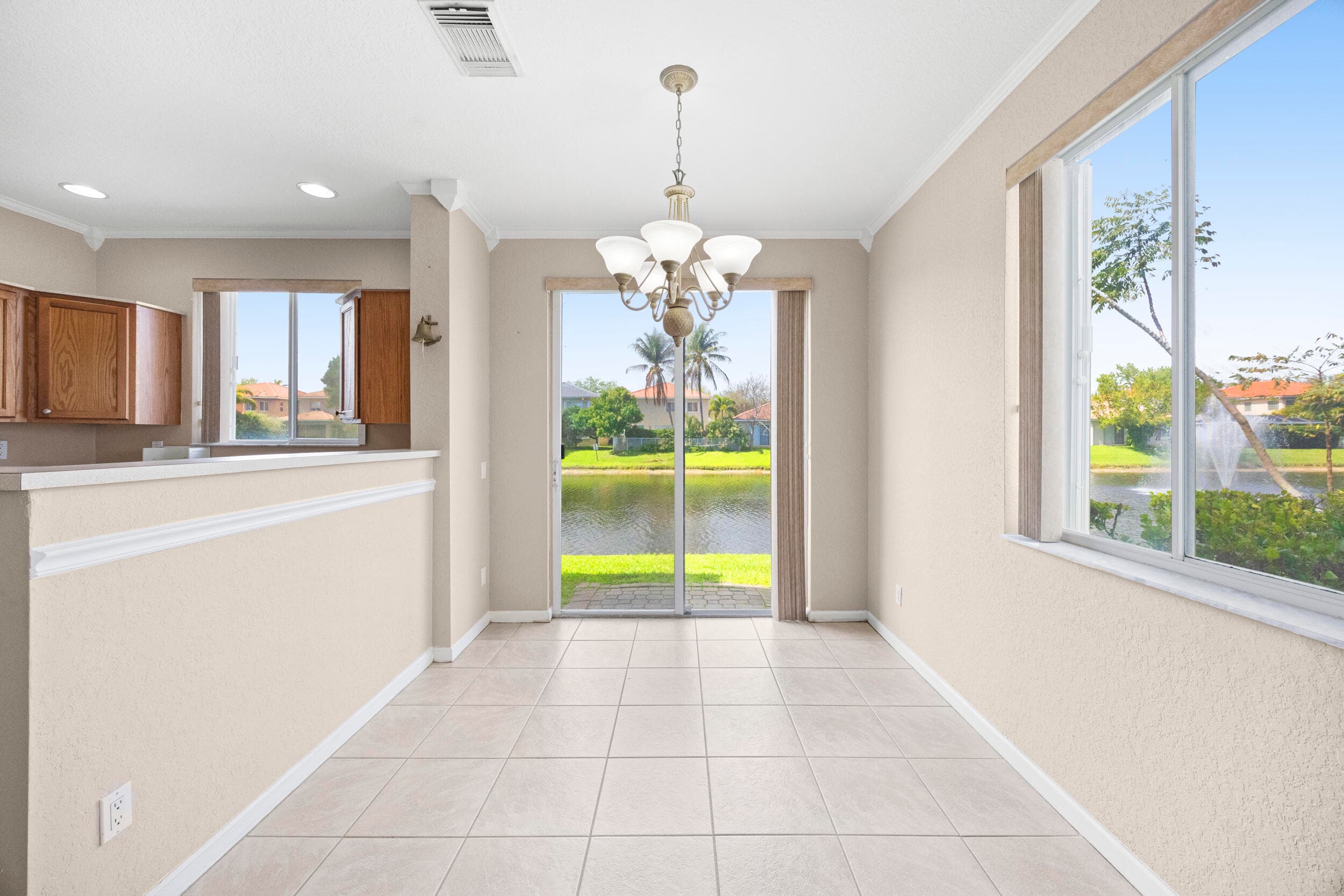 3069 Laurel Ridge Circle, Riviera Beach, FL 33404 7