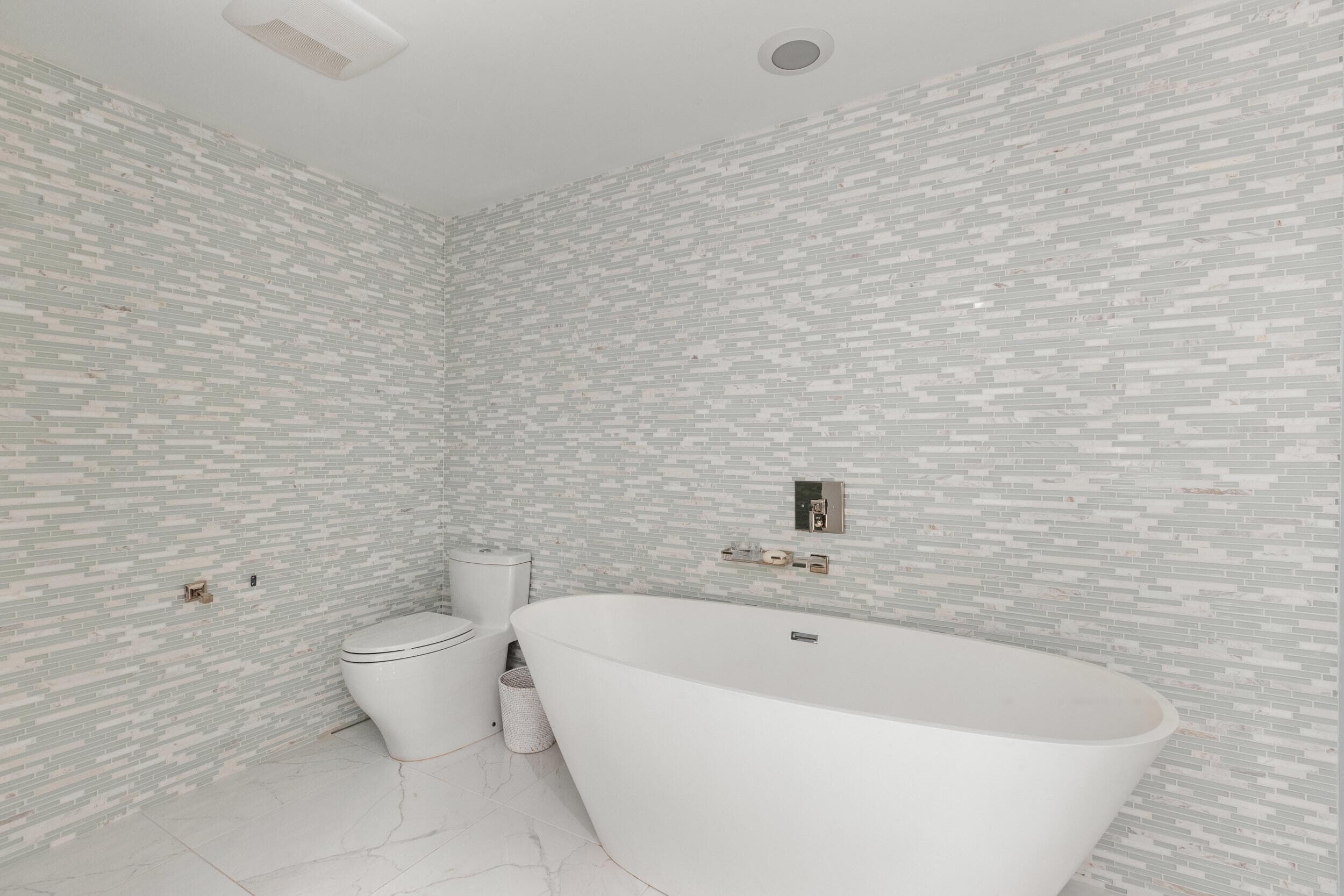 2275 S Ocean Boulevard 307a, Palm Beach, FL 33480 17