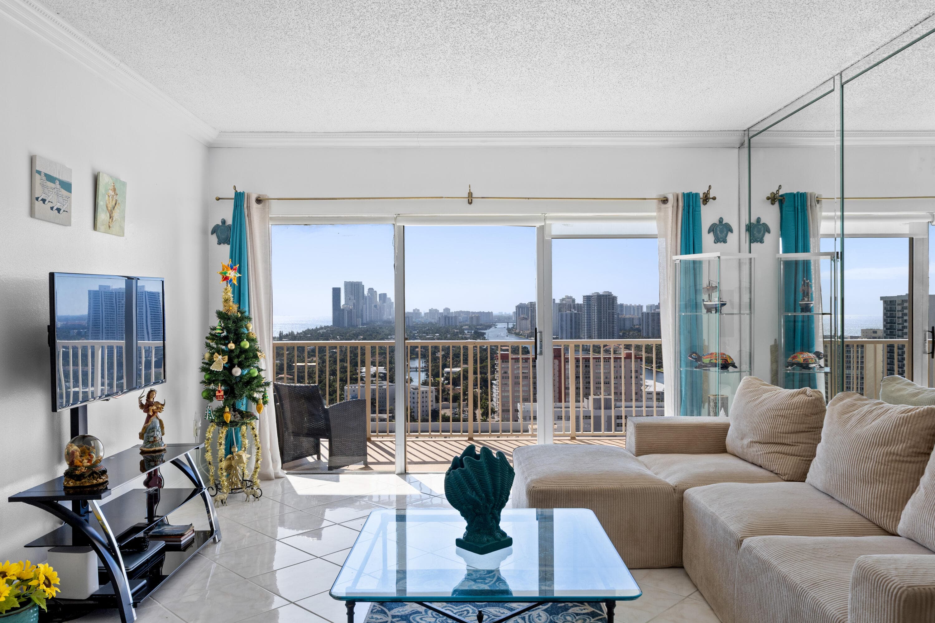 1985 S Ocean Drive Pha, Hallandale Beach, FL 33009 5