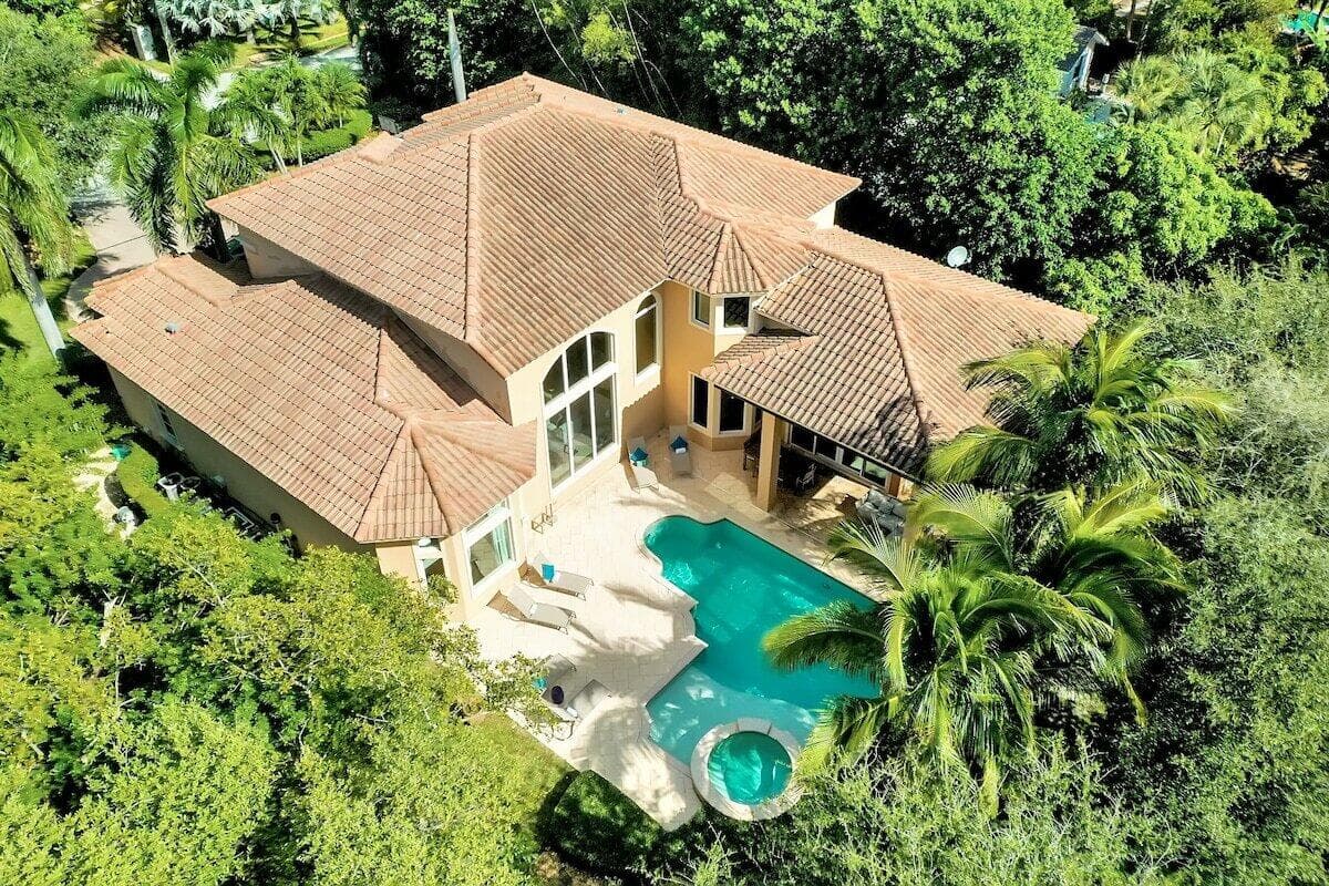 43 Coconut Lane, Ocean Ridge, FL 33435