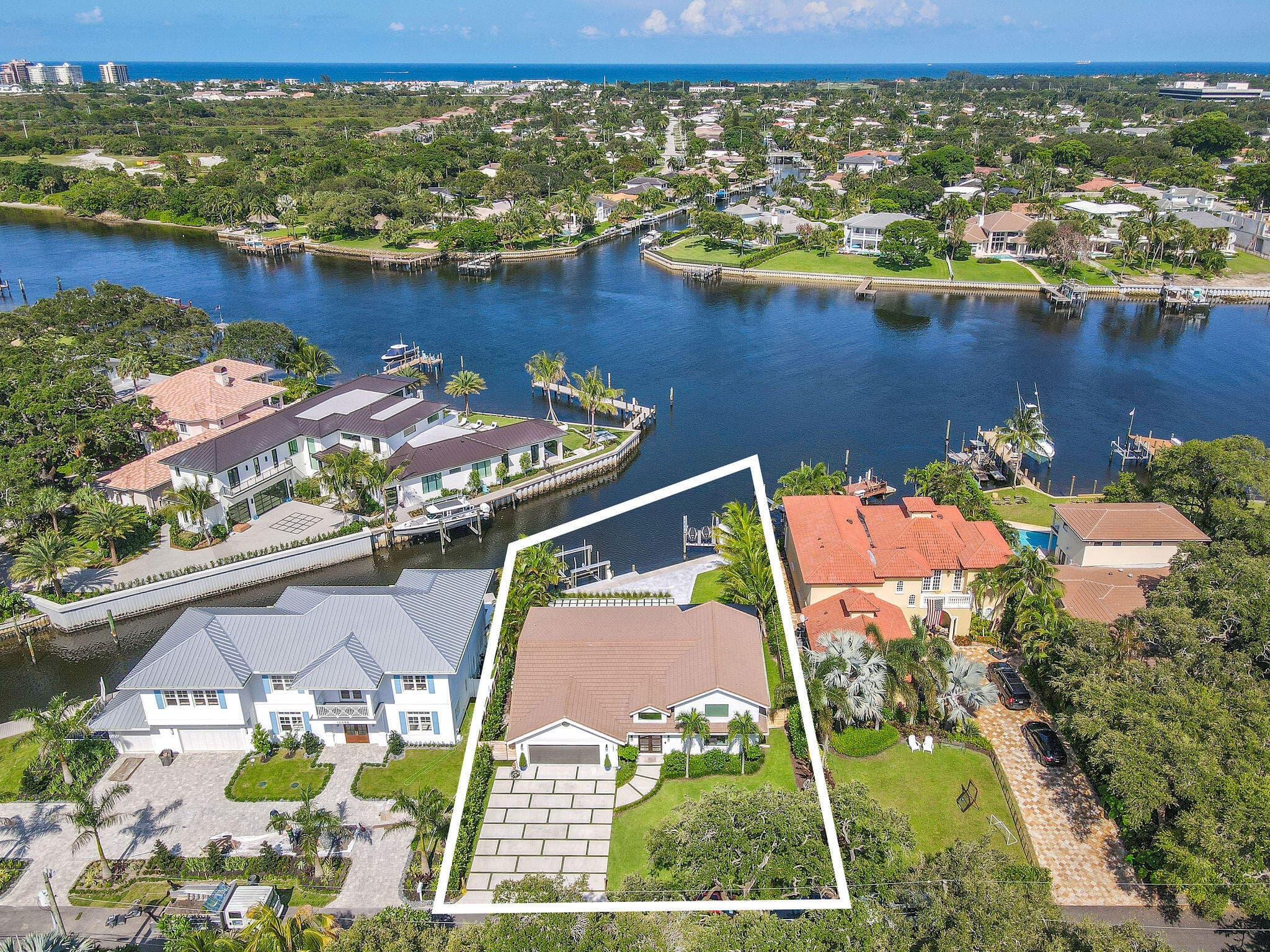 12880 S Shore Drive, Palm Beach Gardens, FL 33410 55