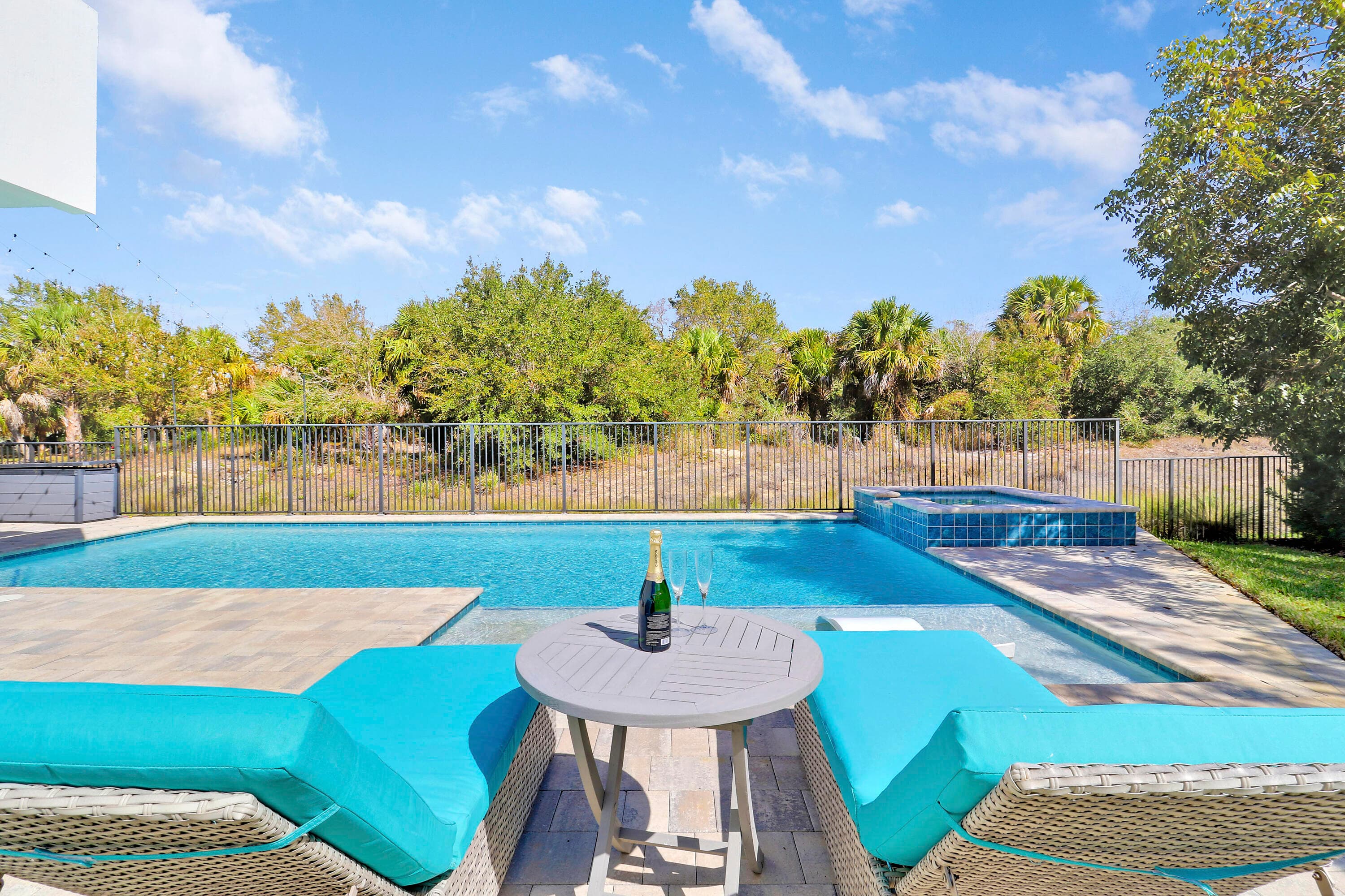 2475 NE Evinrude Circle, Jensen Beach, FL 34957 68