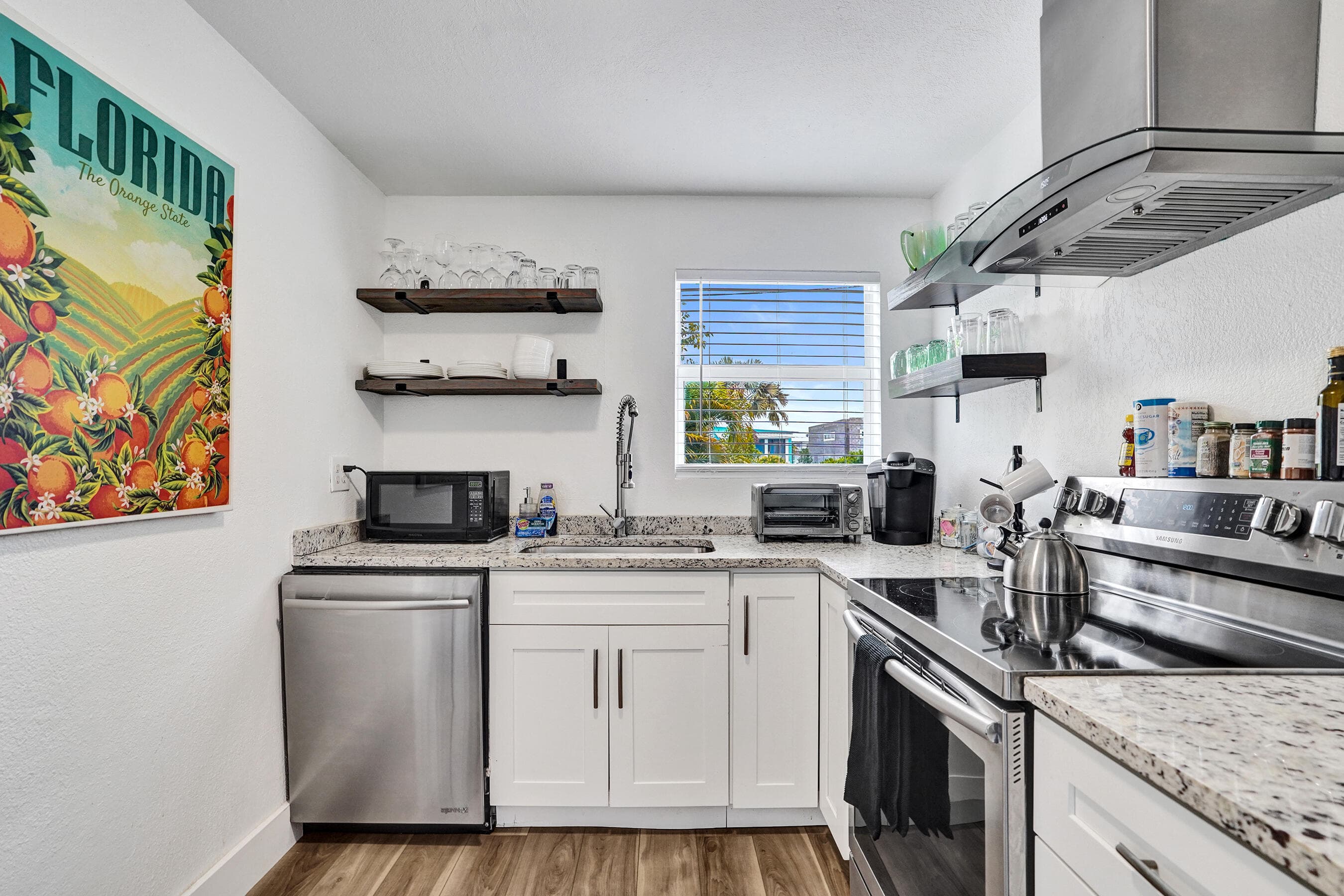 311 SE 3rd Avenue, Delray Beach, FL 33483 11