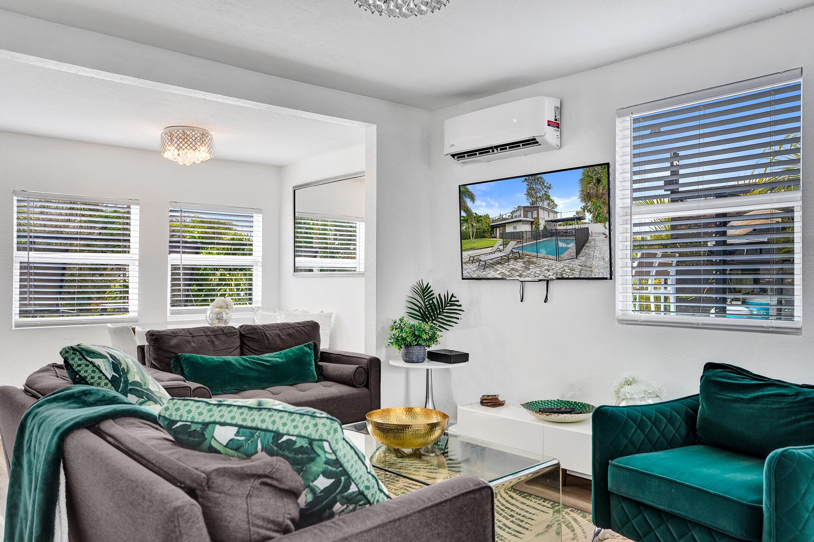 311 SE 3rd Avenue, Delray Beach, FL 33483 14