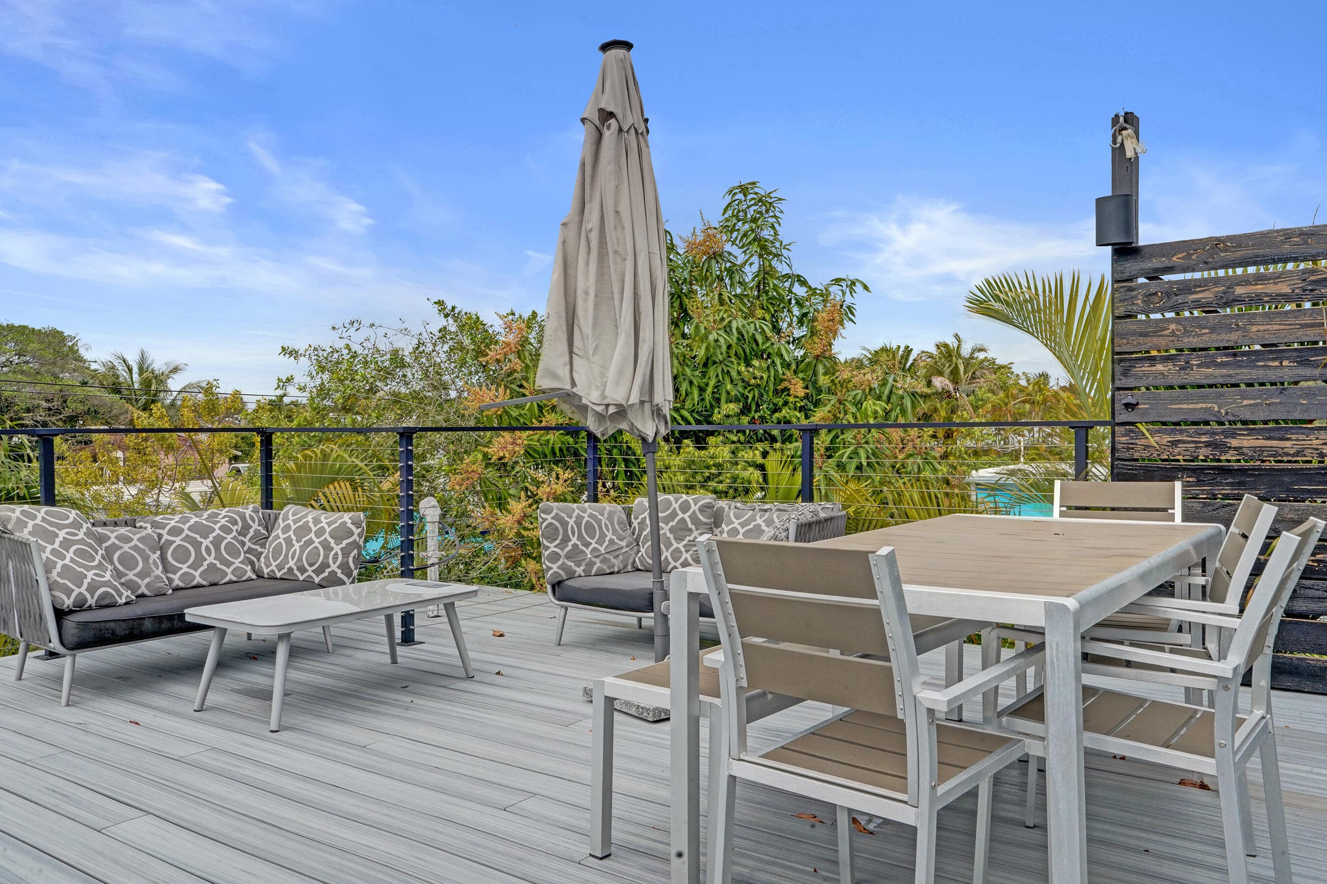 311 SE 3rd Avenue, Delray Beach, FL 33483 28
