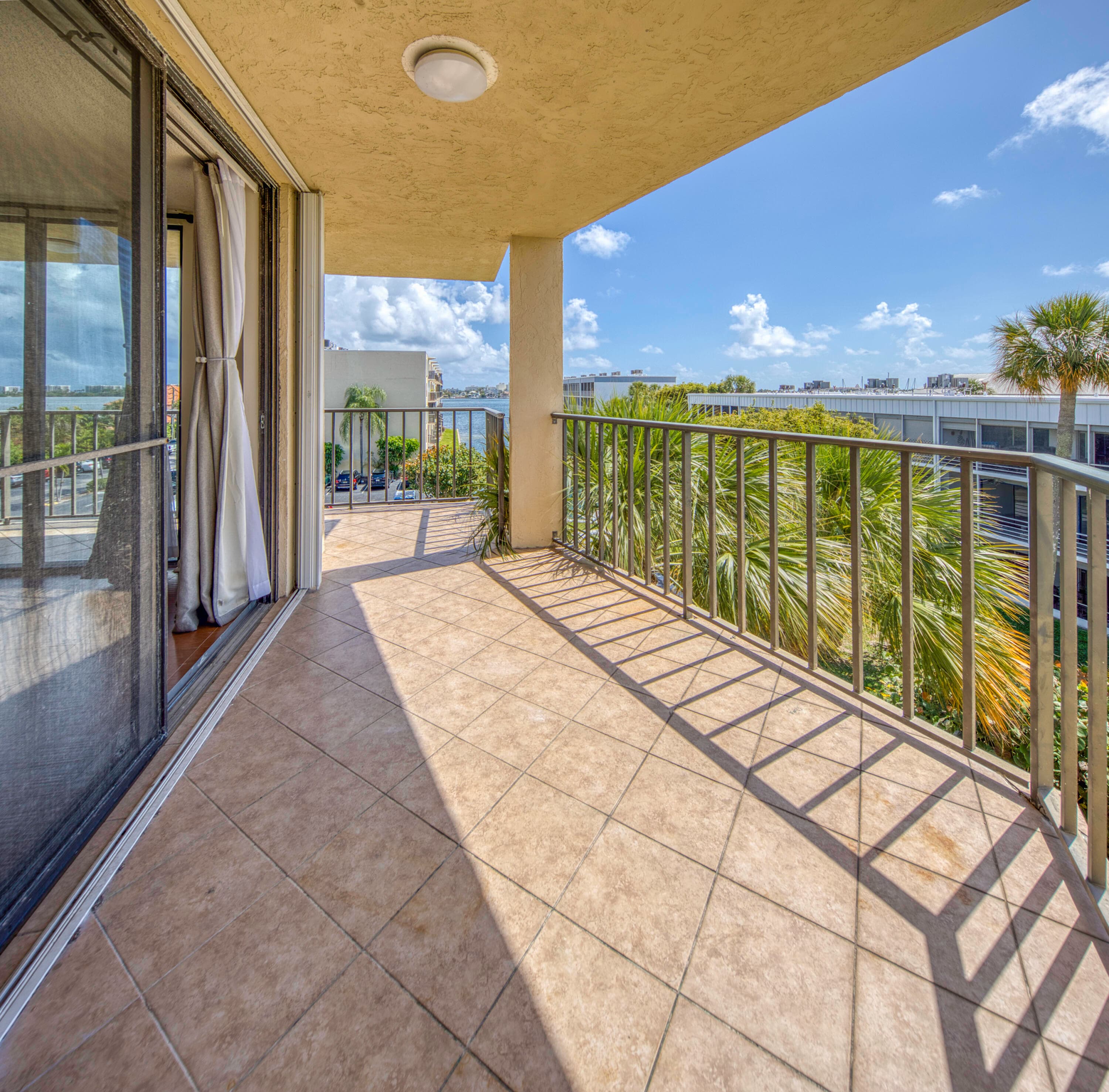 890 N Federal Highway 412, Lantana, FL 33462 10