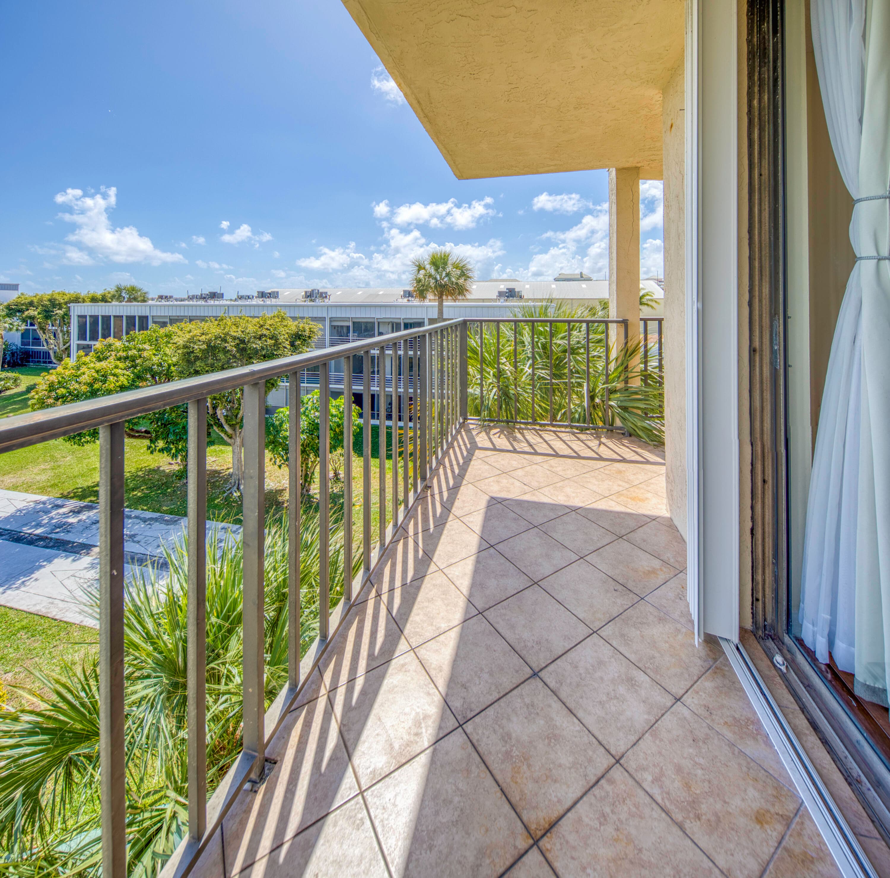 890 N Federal Highway 412, Lantana, FL 33462 14