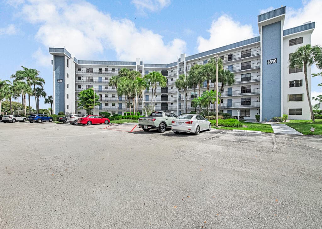 4640 Lucerne Lakes Boulevard 206, Lake Worth, FL 33467 28