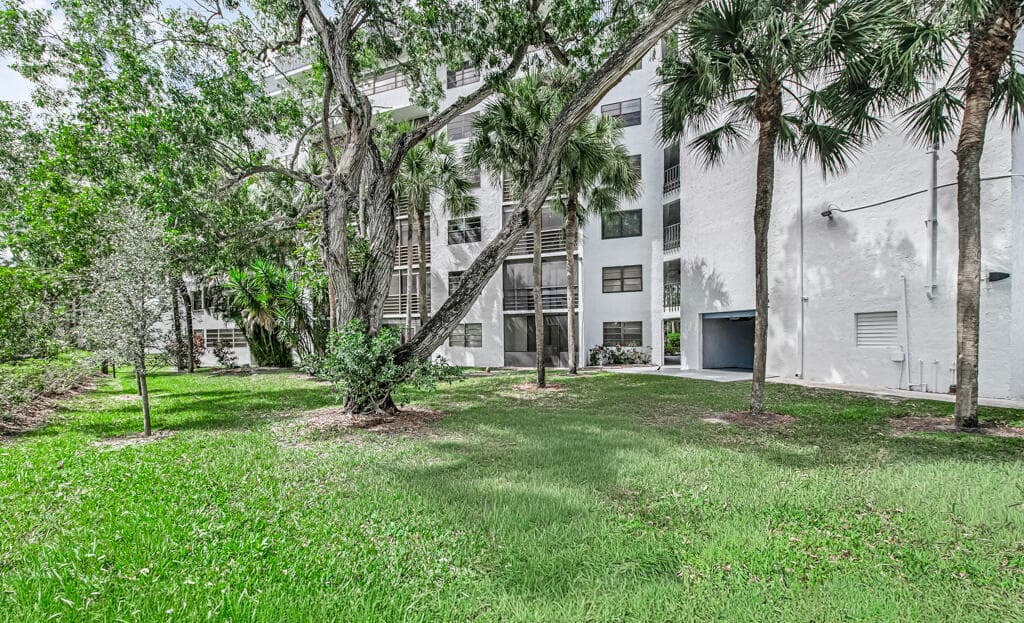 4640 Lucerne Lakes Boulevard 206, Lake Worth, FL 33467 31