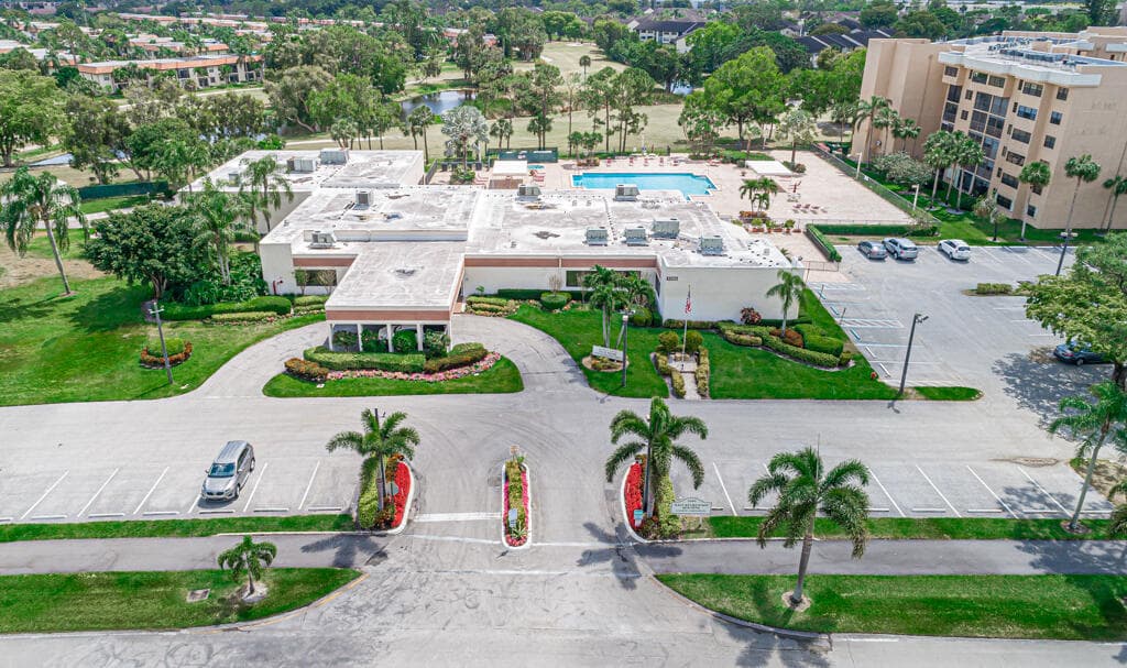 4640 Lucerne Lakes Boulevard 206, Lake Worth, FL 33467 34
