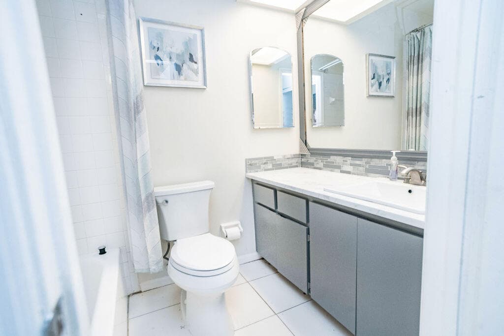 950 S Kanner Highway 124, Stuart, FL 34994 20