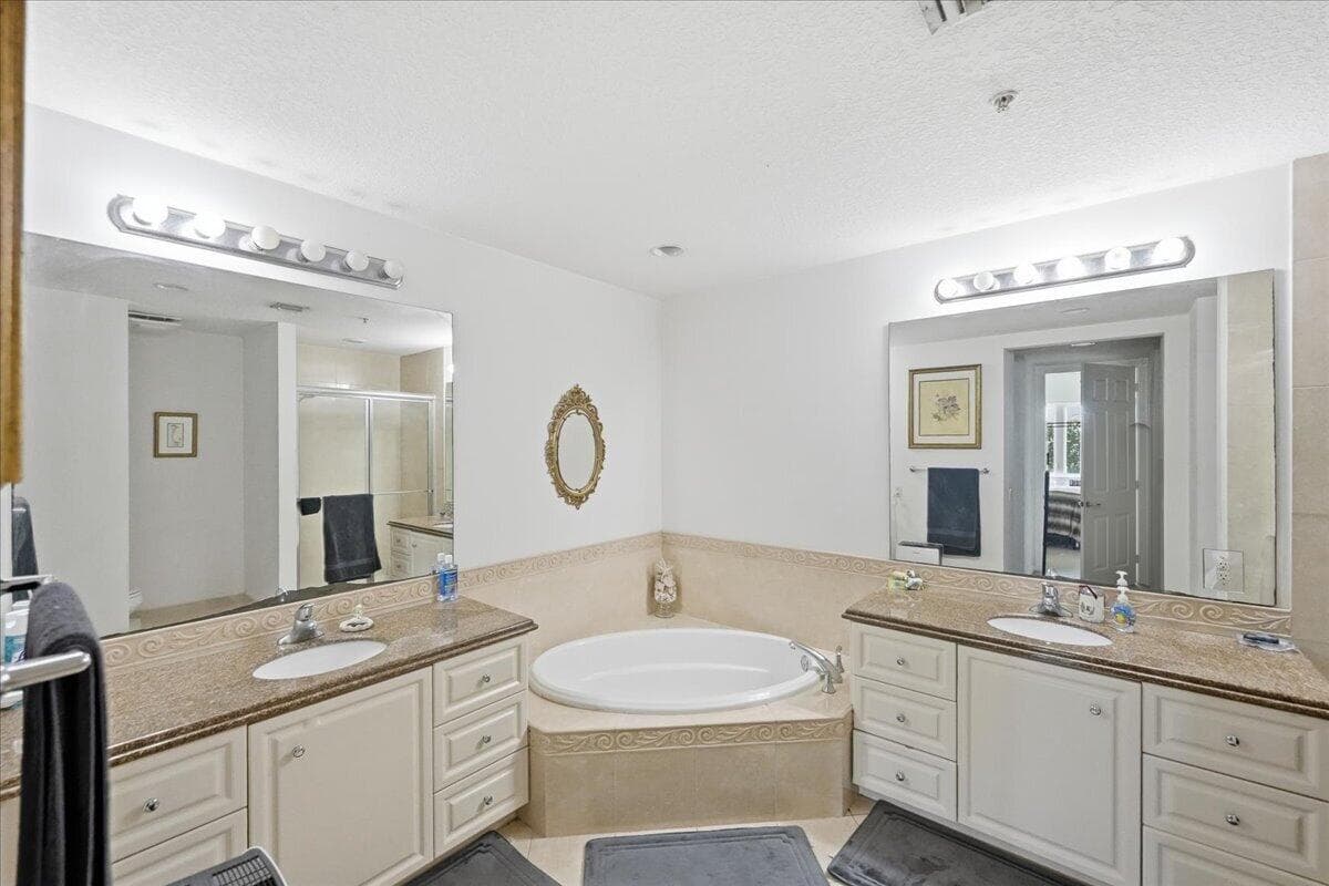 36 Harbour Isle Drive W 106, Fort Pierce, FL 34949 16